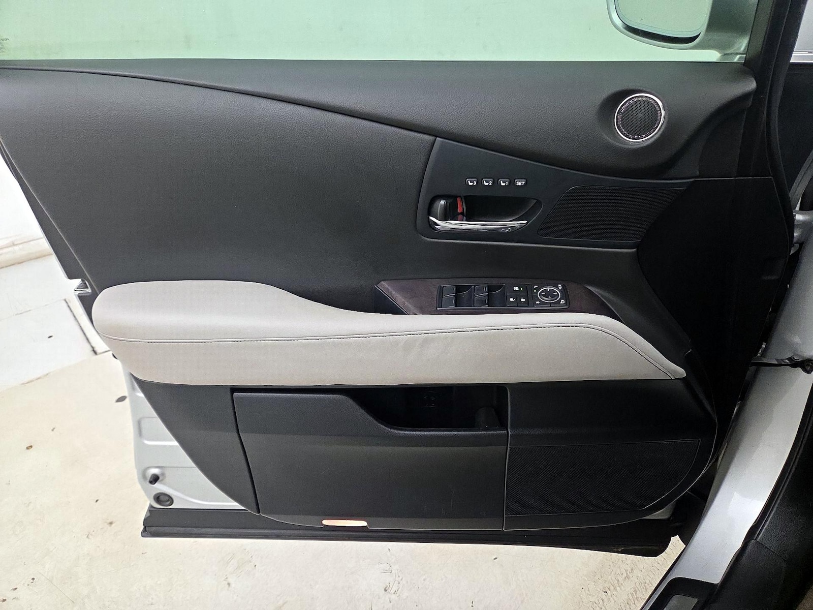 2015 Lexus RX 450h - Photo 13