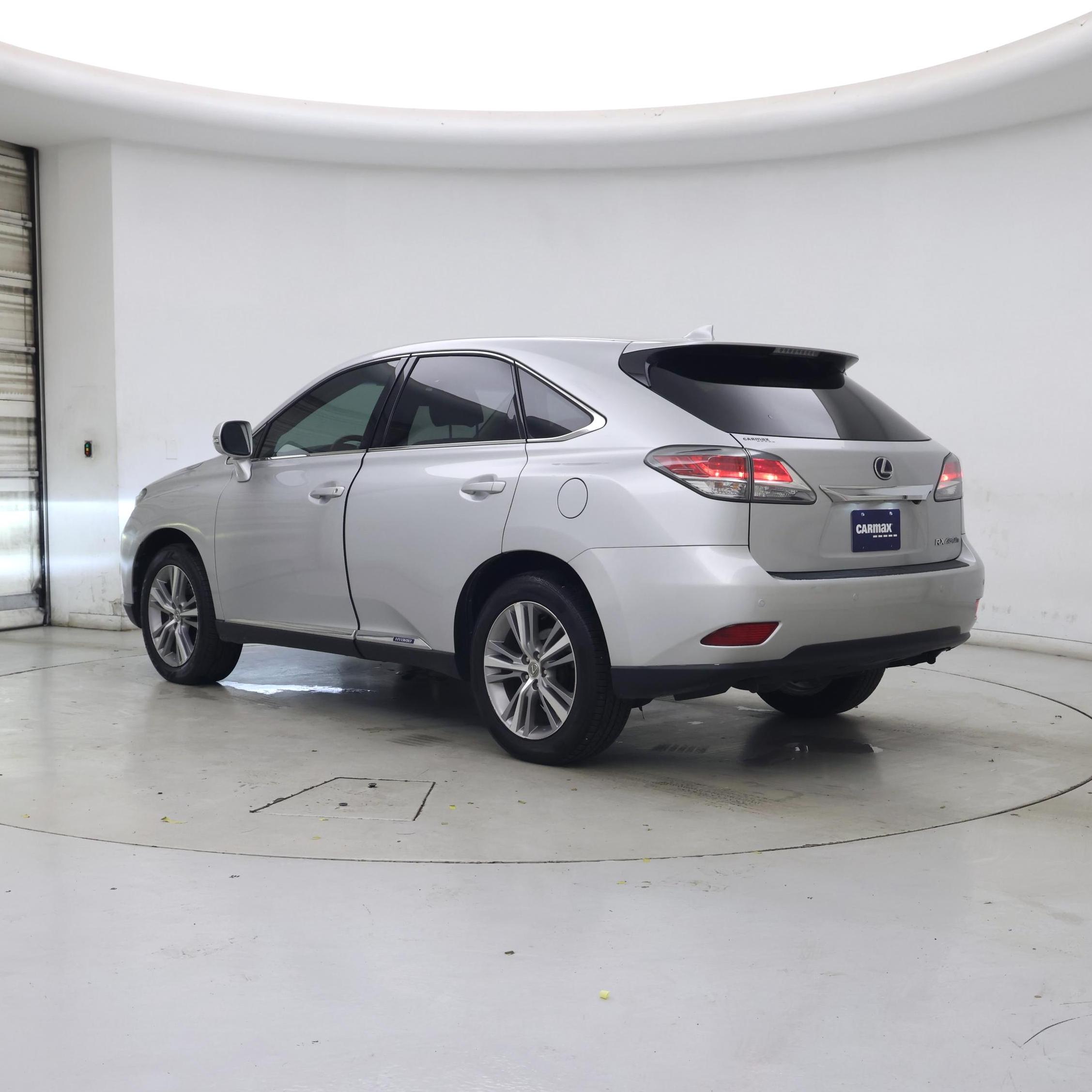 Thumbnail: 2015 Lexus RX - 2