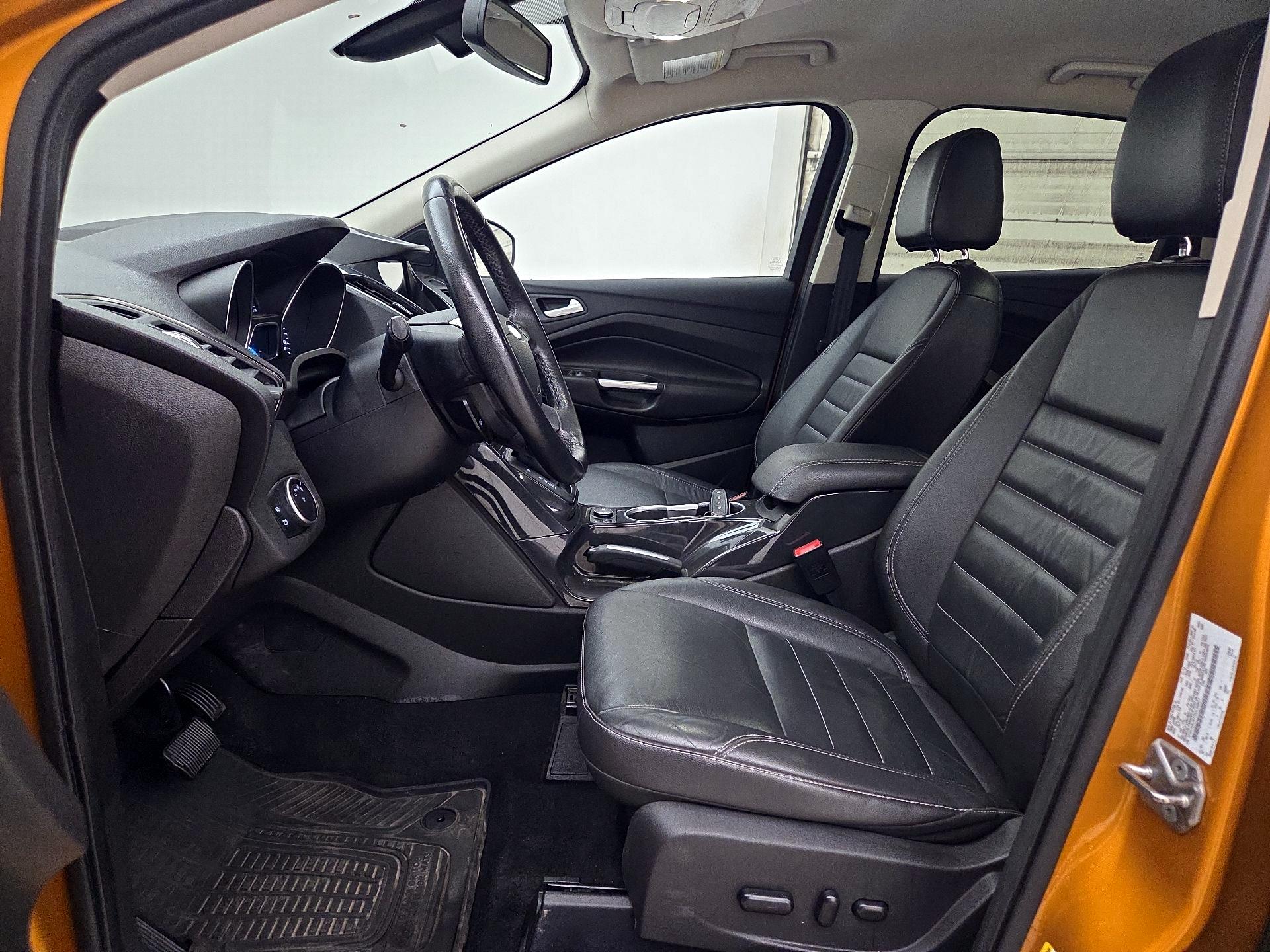 Thumbnail: 2016 Ford Escape - 11