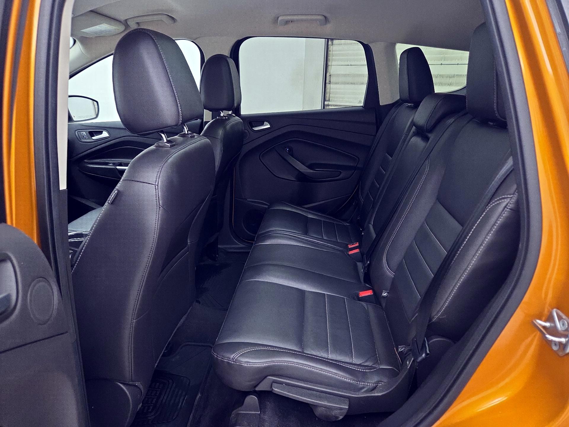Thumbnail: 2016 Ford Escape - 19