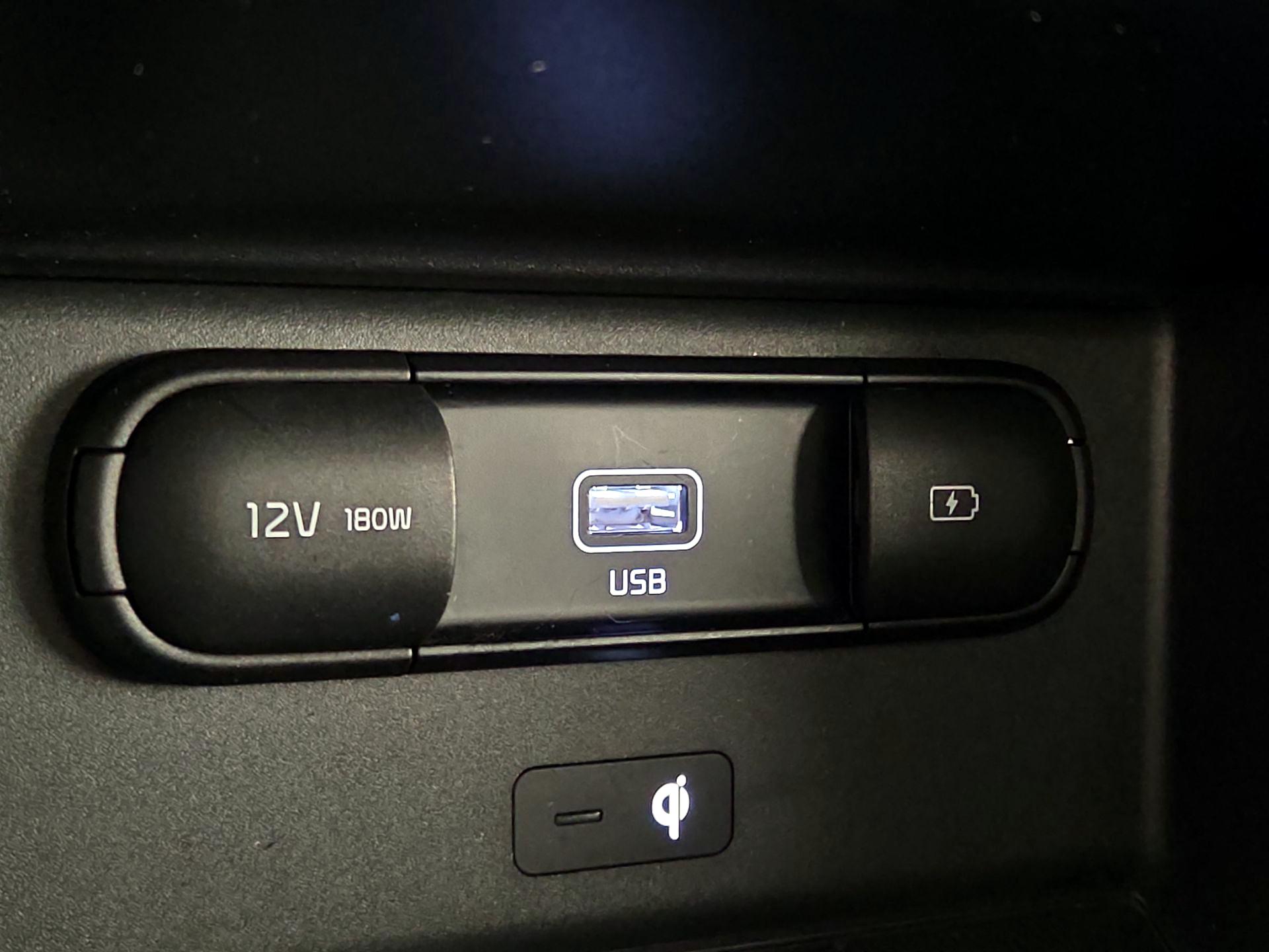 Thumbnail: 2022 Kia Telluride - 19