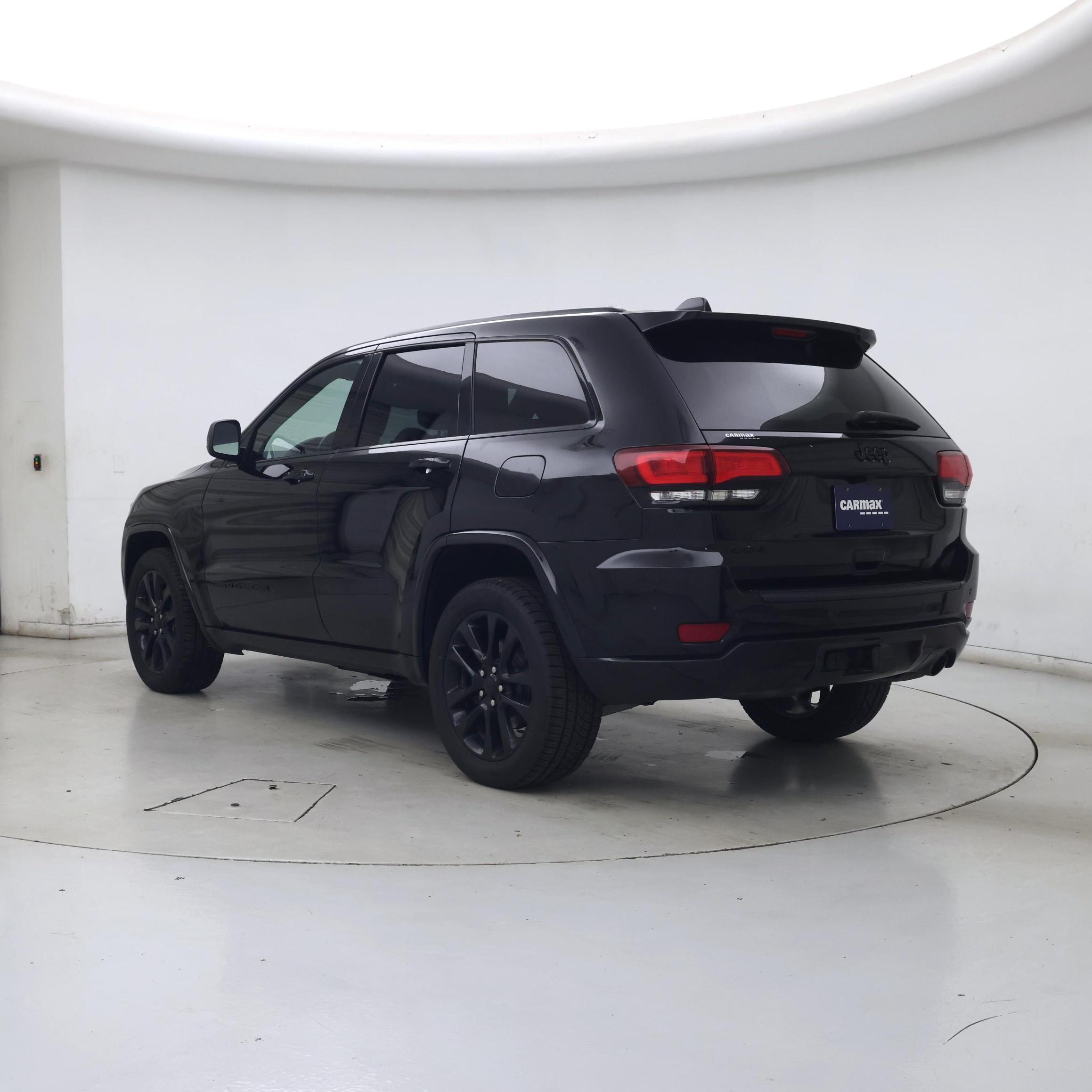 Thumbnail: 2021 Jeep Grand Cherokee - 2