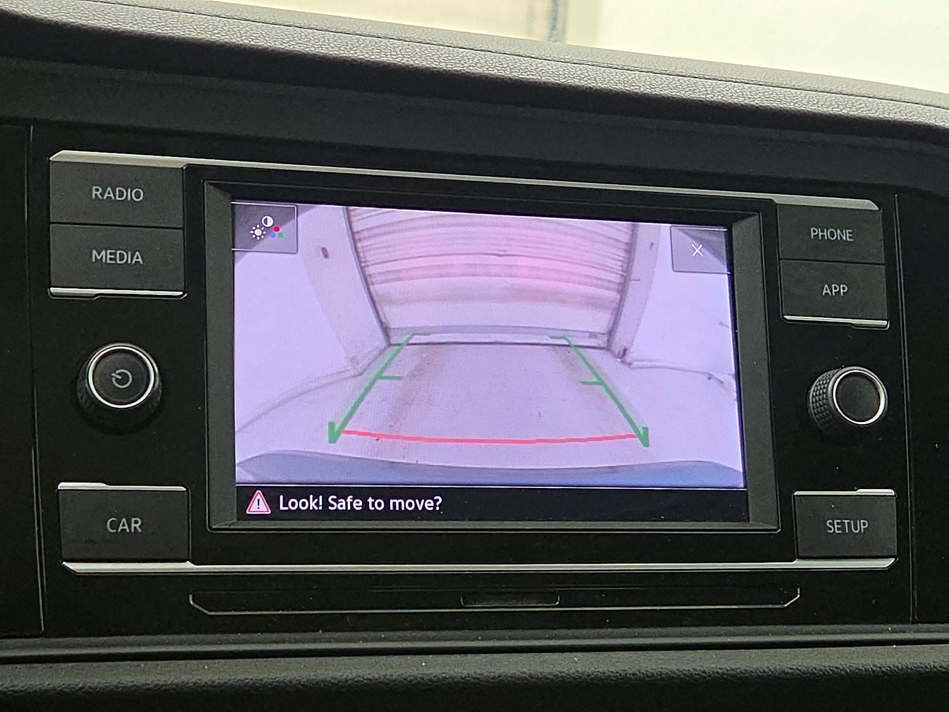 Thumbnail: 2019 Volkswagen Jetta - 14