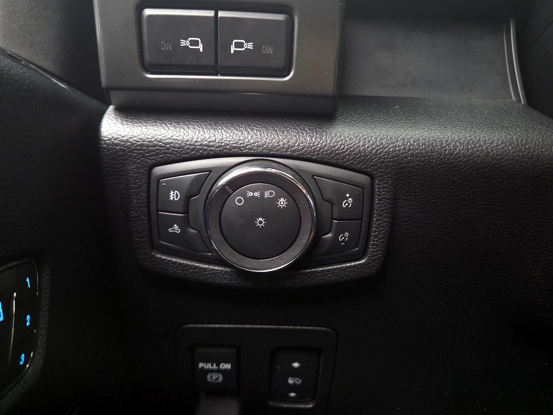Thumbnail: 2019 Ford F-150 - 13