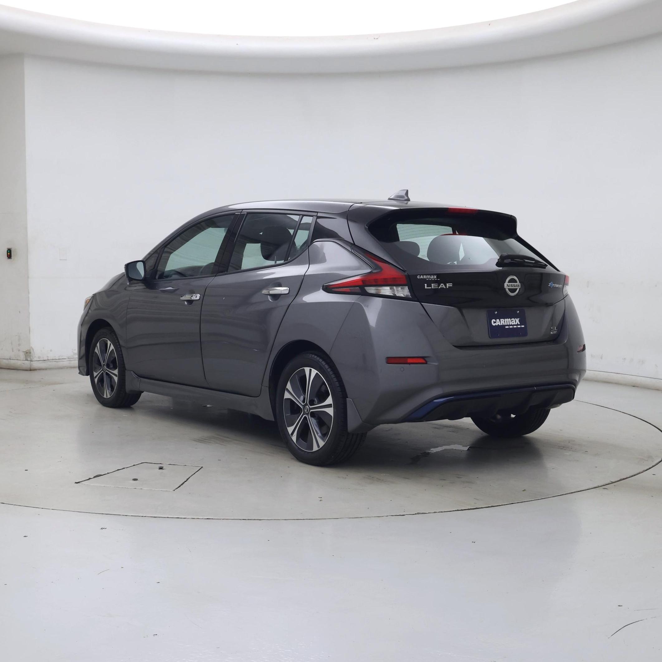 Thumbnail: 2022 Nissan Leaf - 2