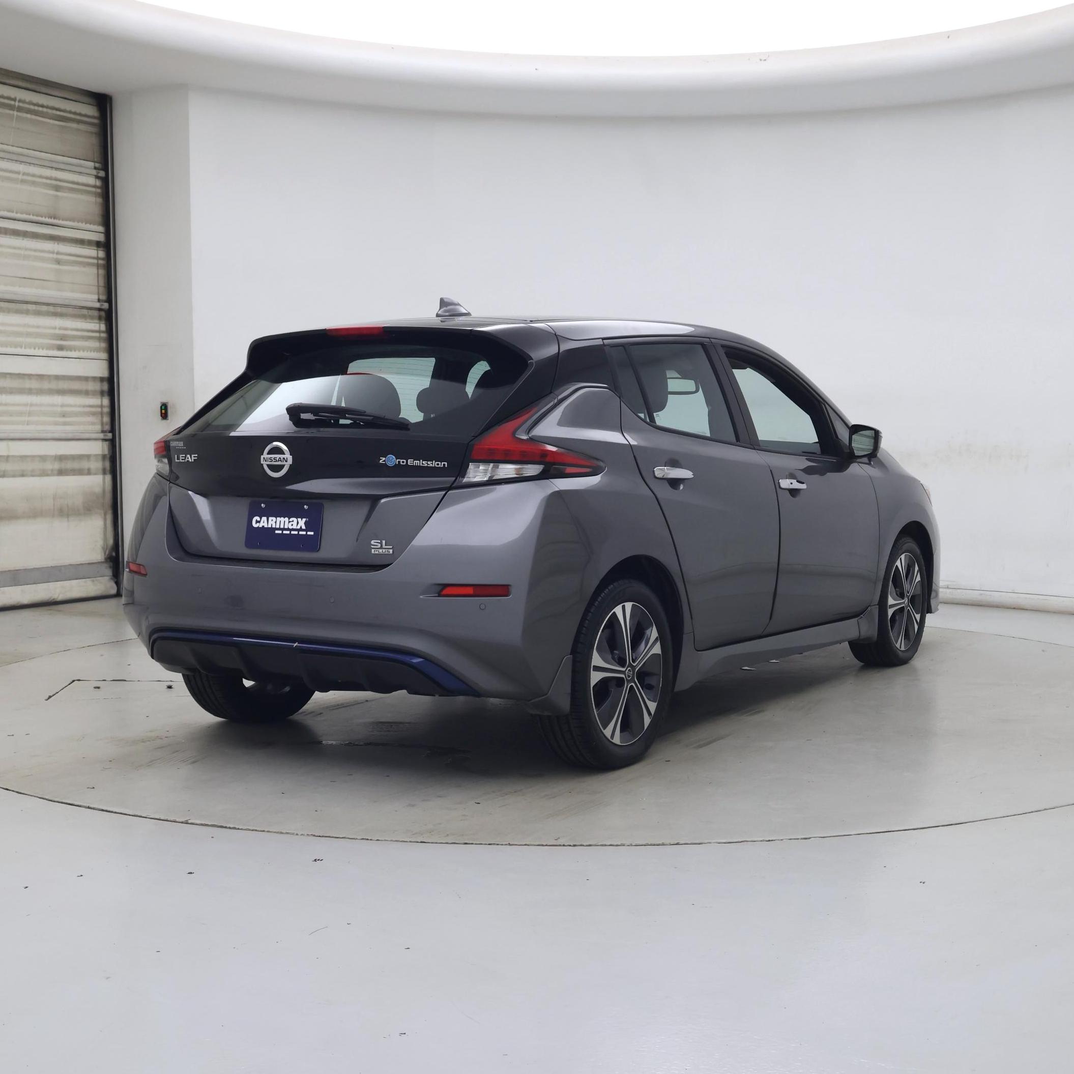 Thumbnail: 2022 Nissan Leaf - 8