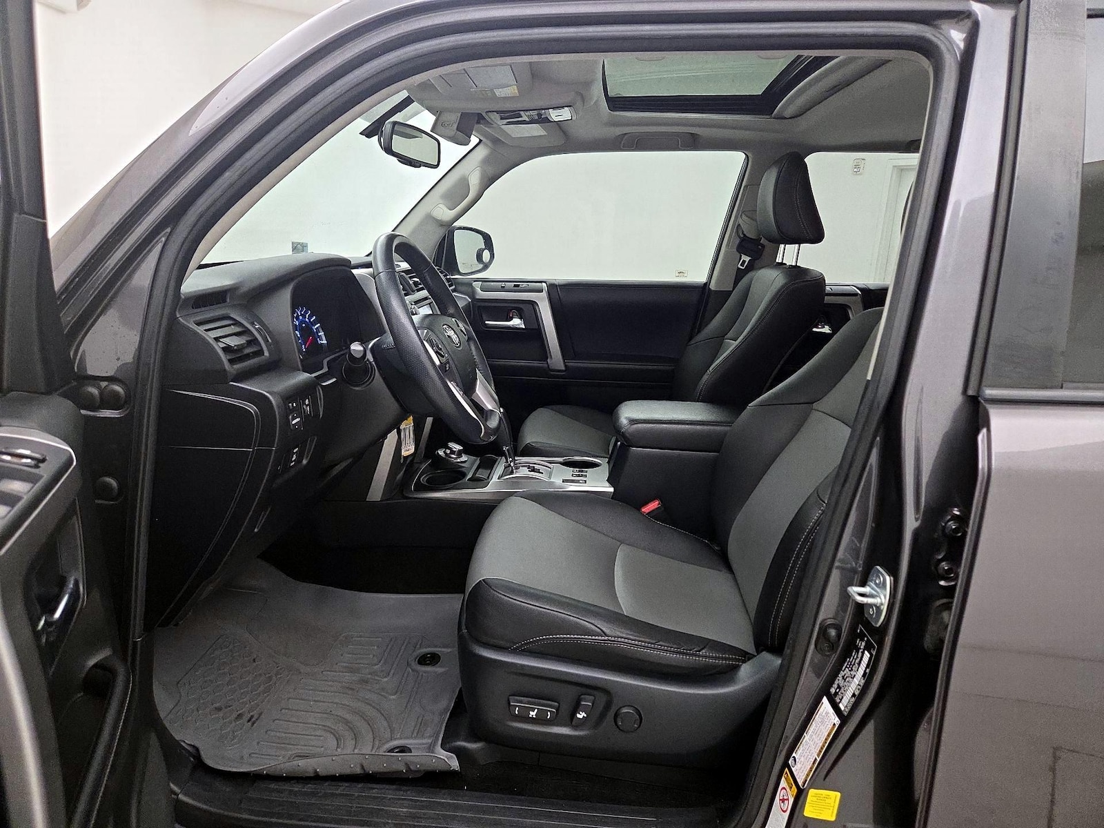 2018 Toyota 4Runner SR5 Premium - Photo 12