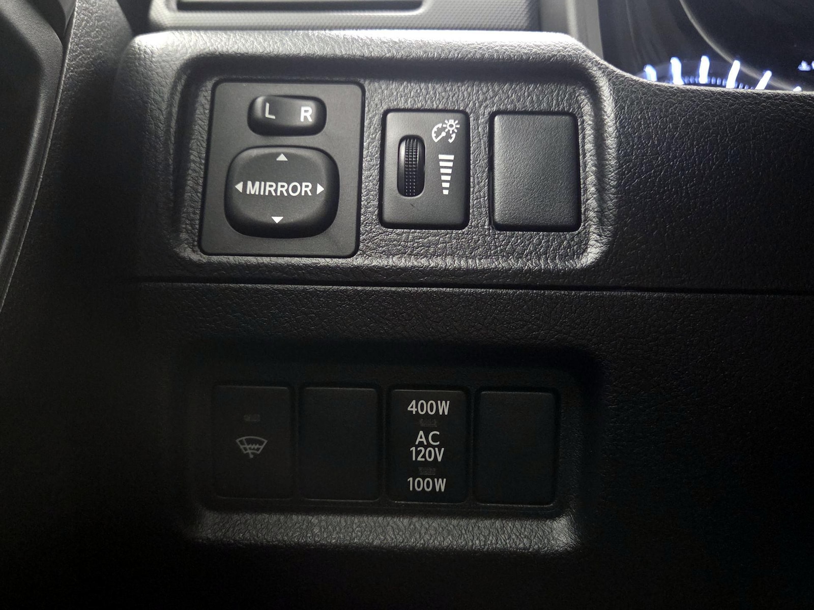 2018 Toyota 4Runner SR5 Premium - Photo 14
