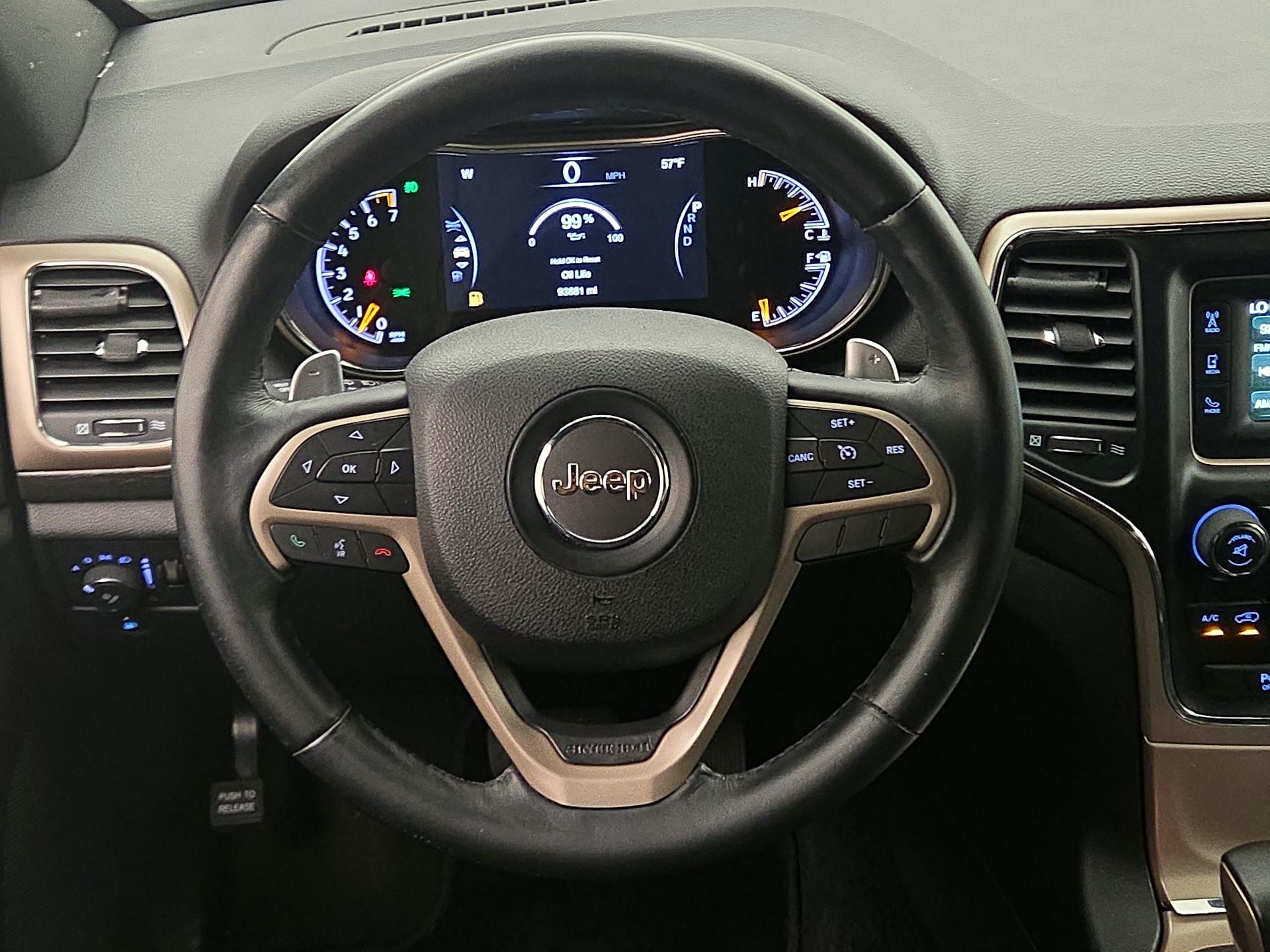 Thumbnail: 2017 Jeep Grand Cherokee - 10