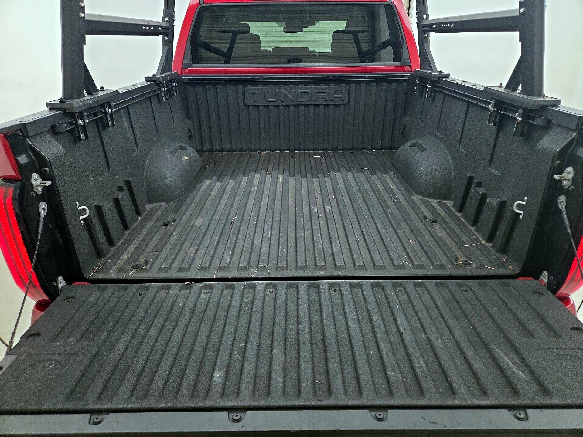 Thumbnail: 2022 Toyota Tundra - 20