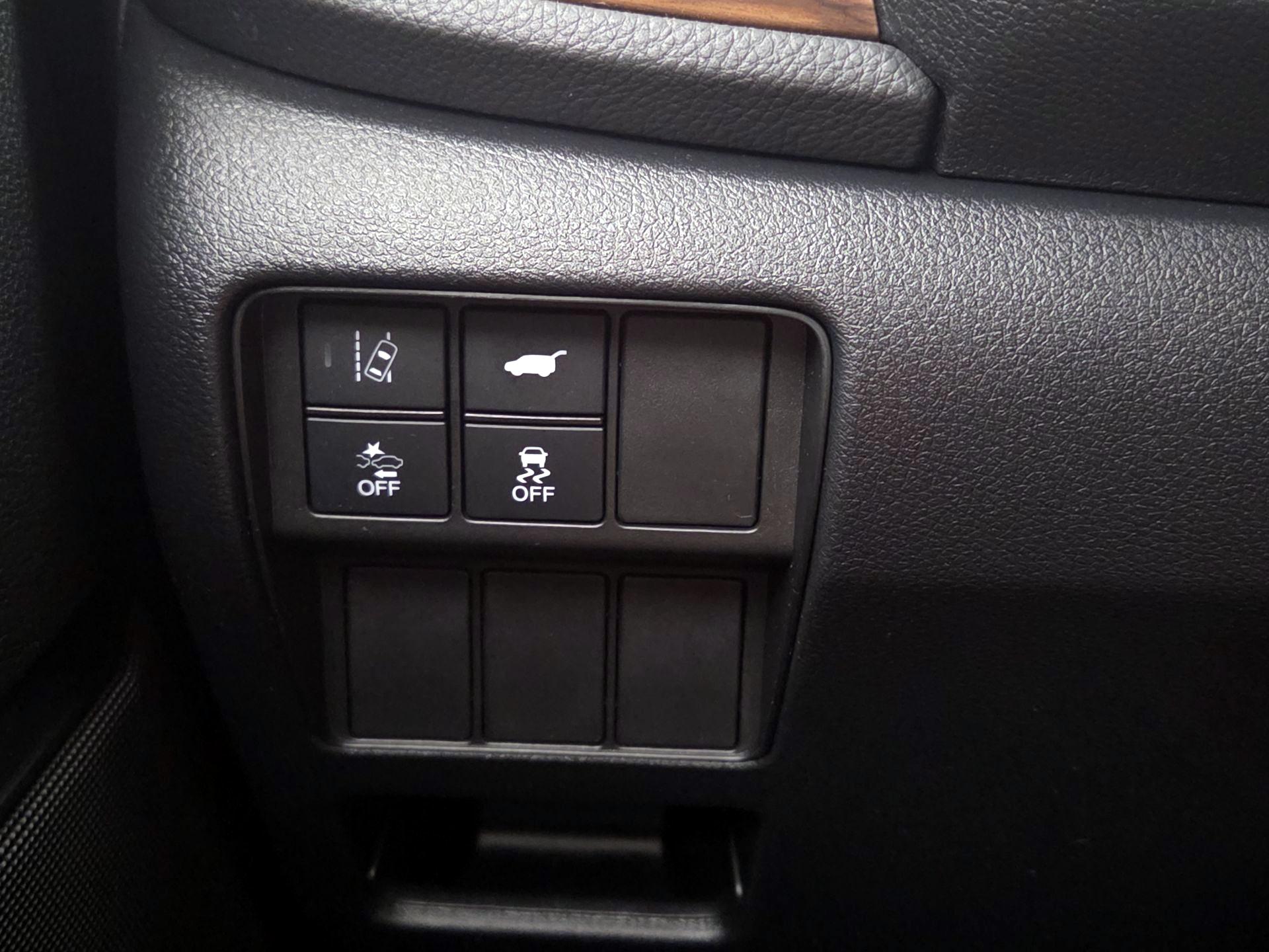 Thumbnail: 2019 Honda CR-V - 13