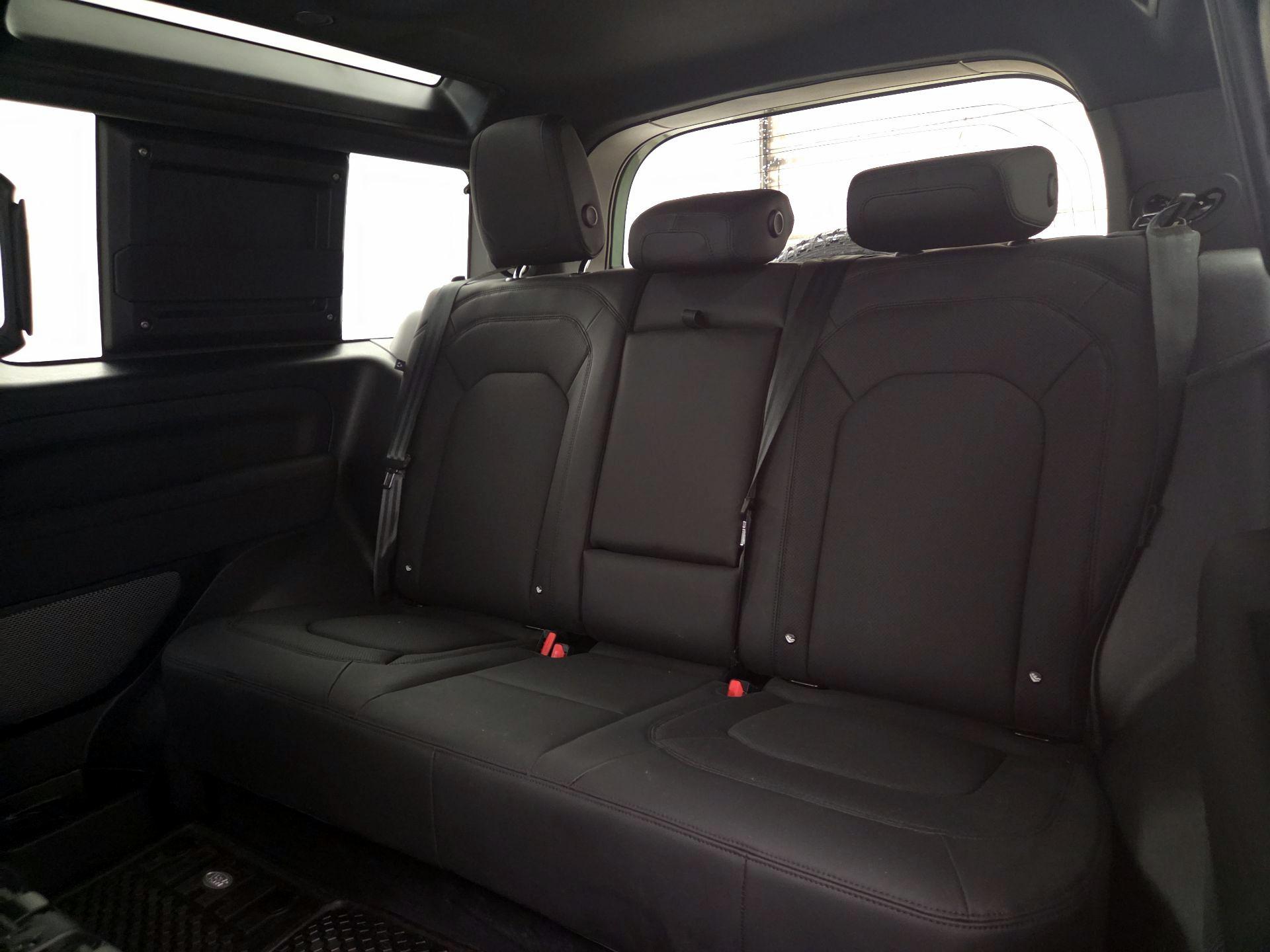 Thumbnail: 2023 Land Rover Defender - 19