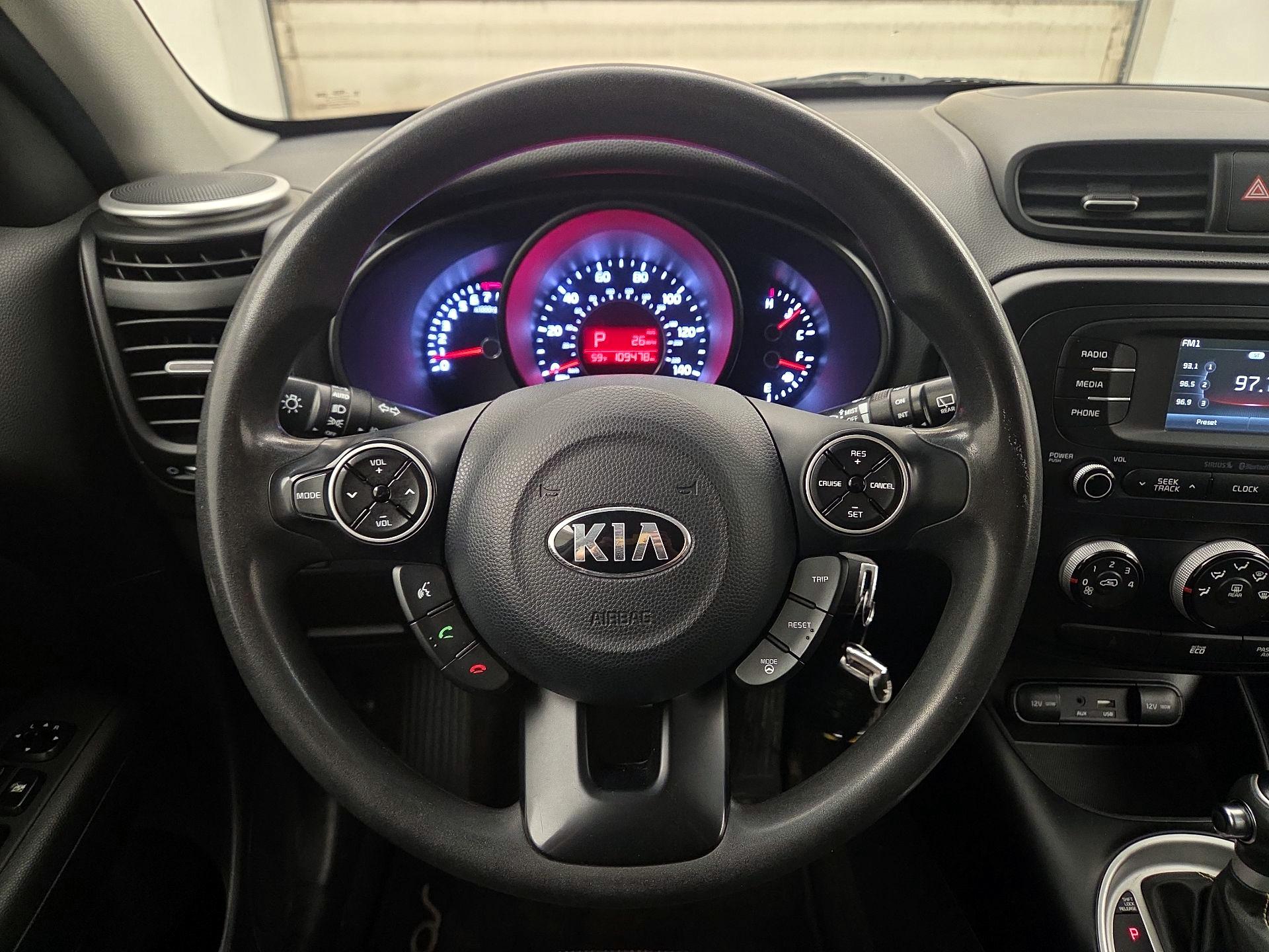 Thumbnail: 2016 Kia Soul - 10