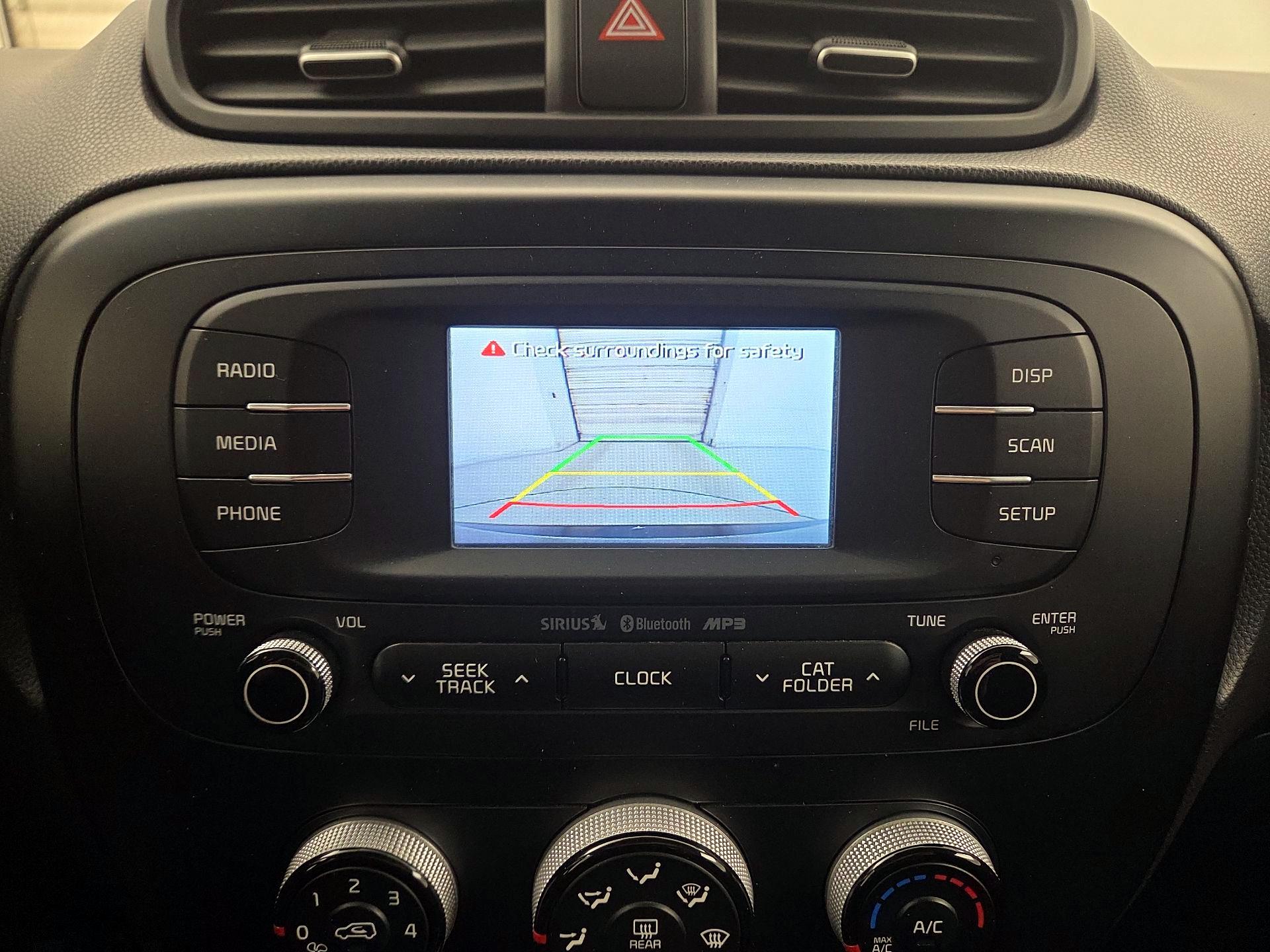 Thumbnail: 2016 Kia Soul - 14