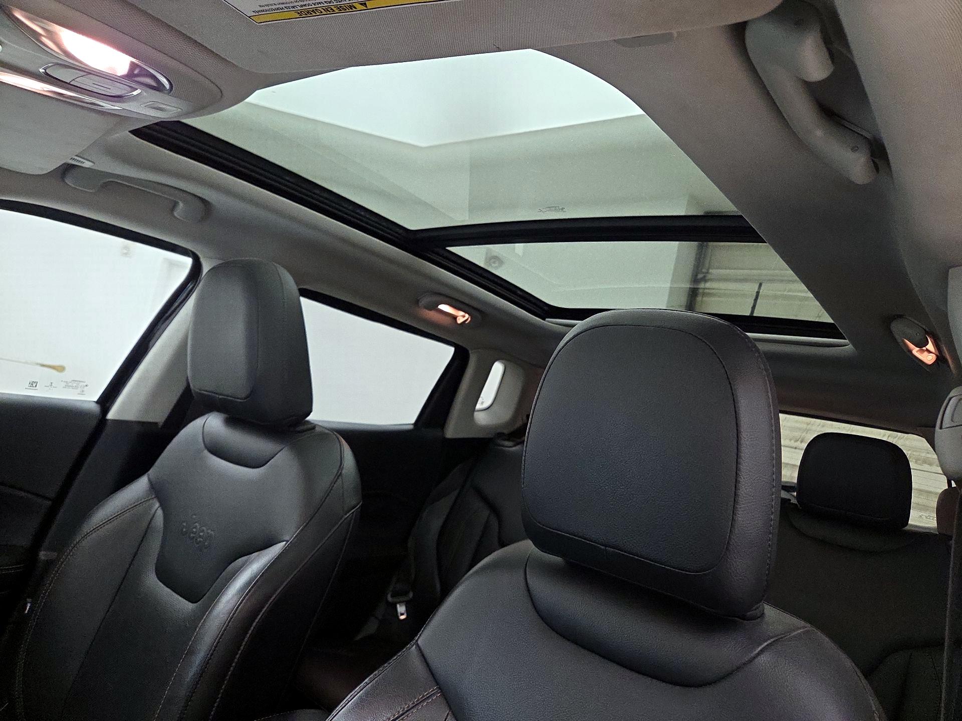 Thumbnail: 2018 Jeep Compass - 20