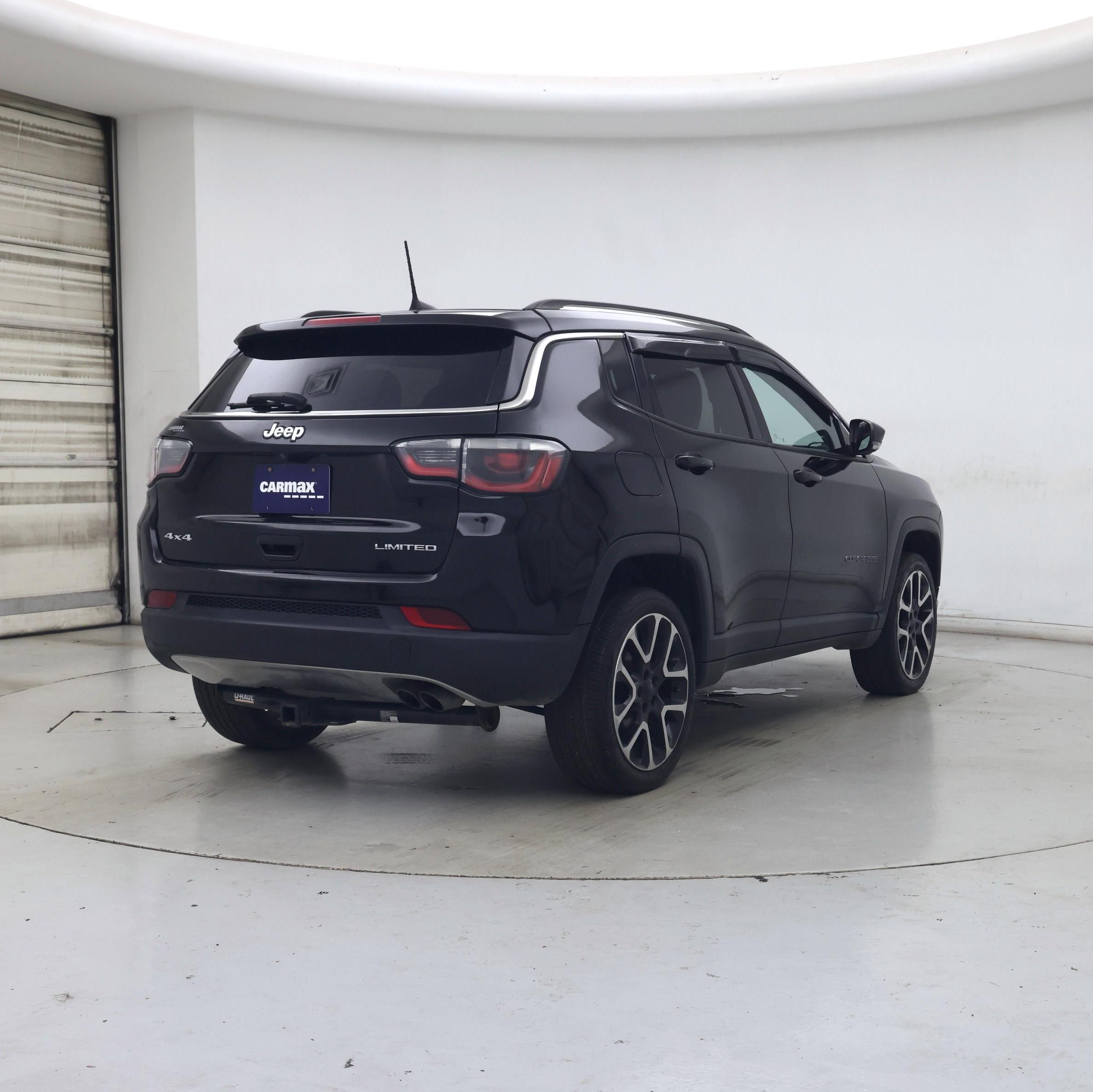 Thumbnail: 2018 Jeep Compass - 8