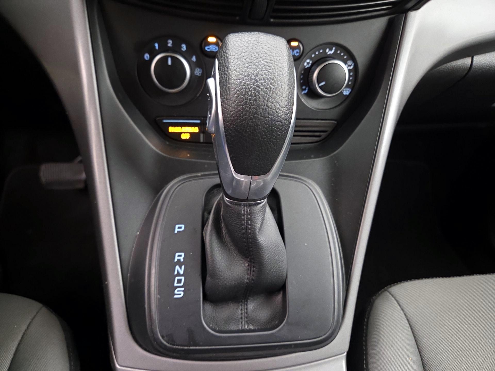 Thumbnail: 2016 Ford Escape - 17