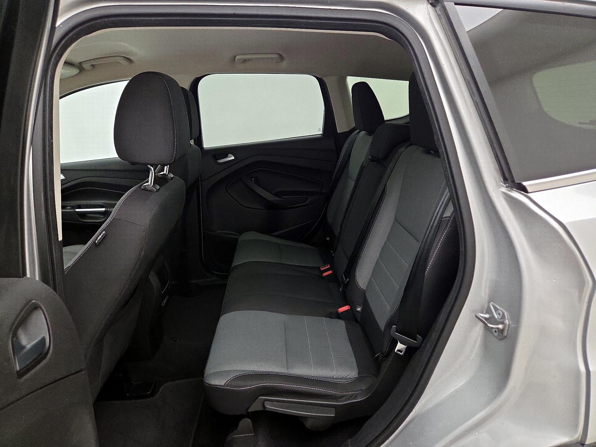 Thumbnail: 2016 Ford Escape - 18