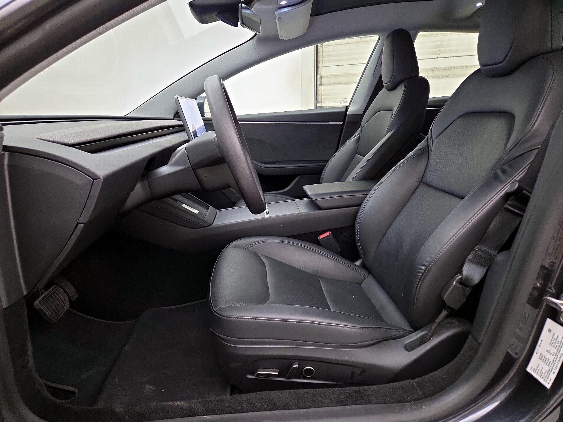 Thumbnail: 2024 Tesla Model 3 - 11