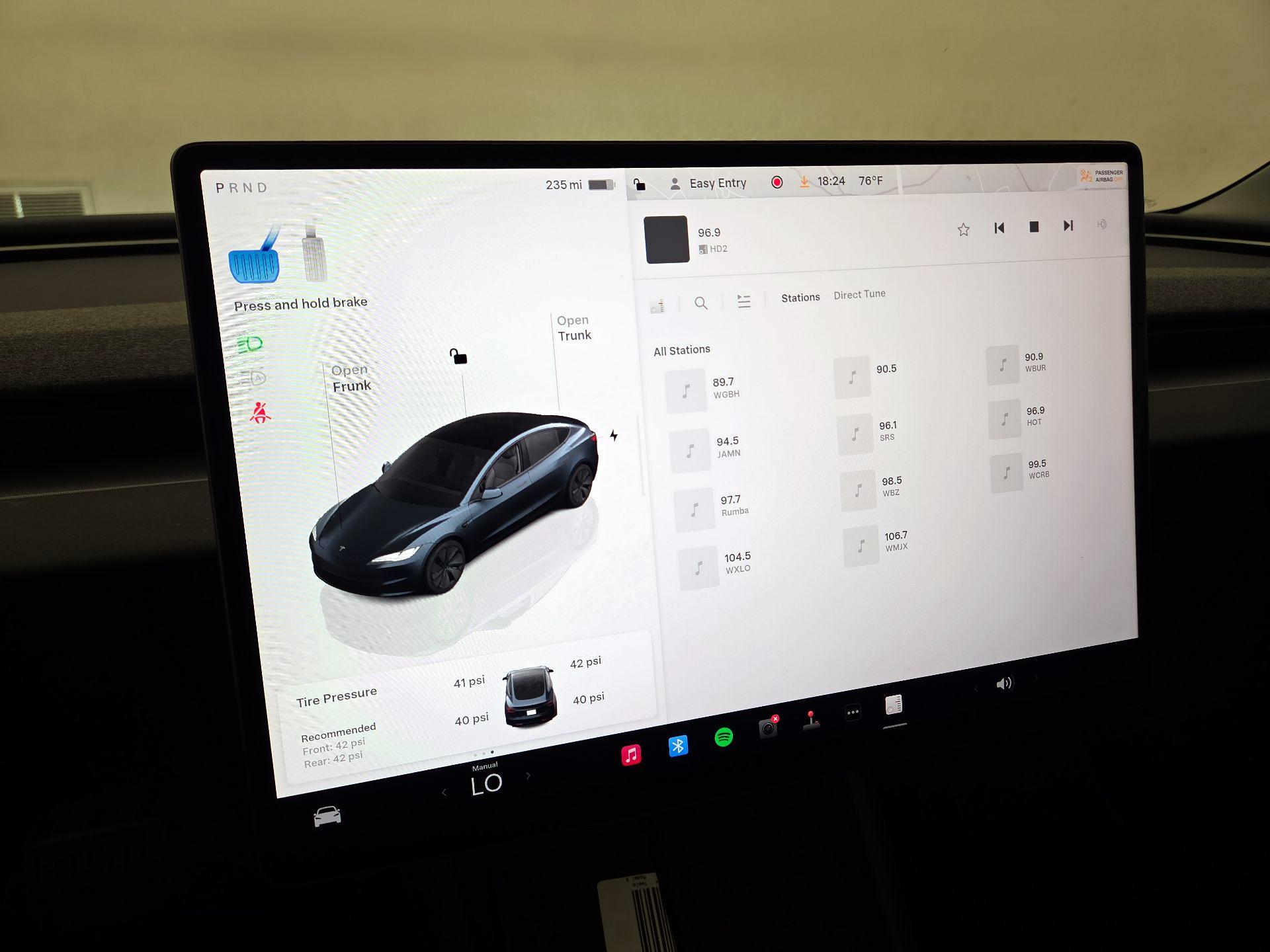 Thumbnail: 2024 Tesla Model 3 - 15
