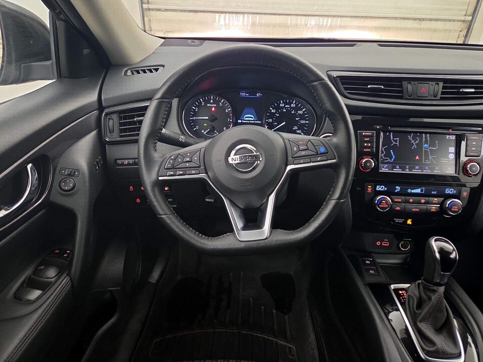 Thumbnail: 2019 Nissan Rogue - 10