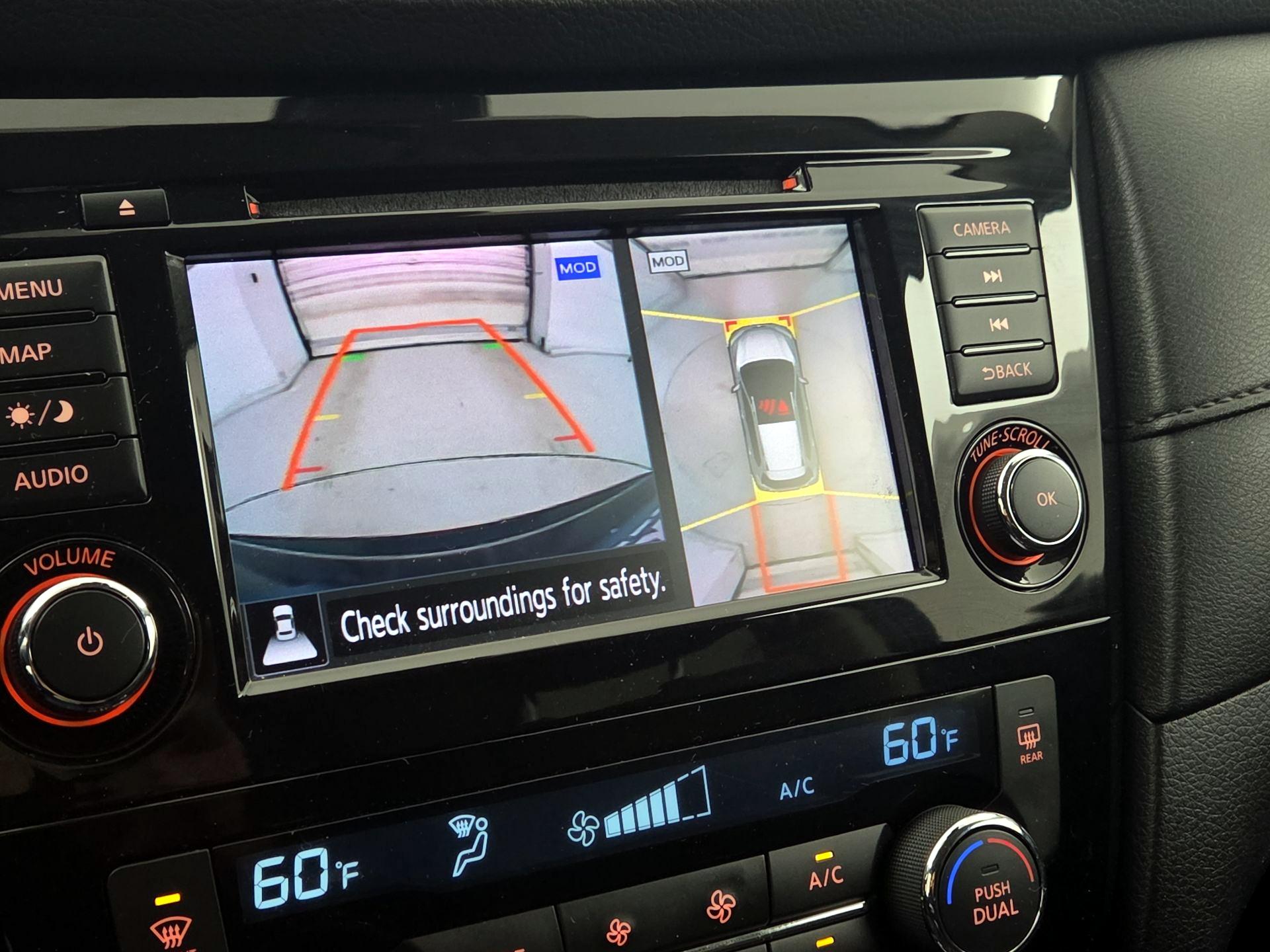 Thumbnail: 2019 Nissan Rogue - 15