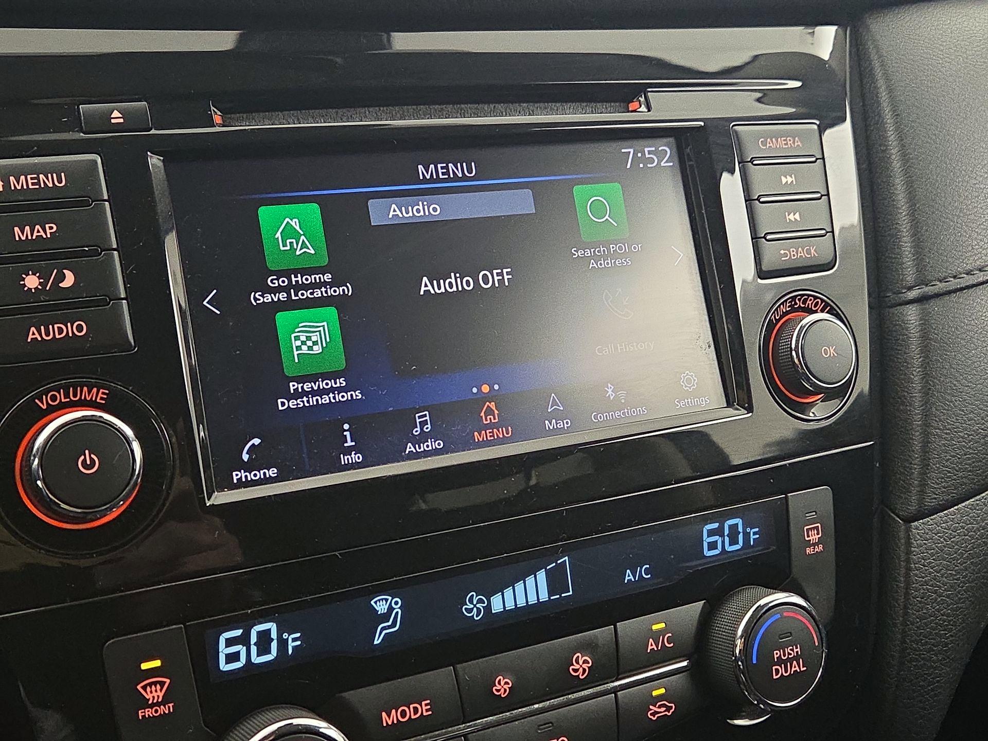 Thumbnail: 2019 Nissan Rogue - 16