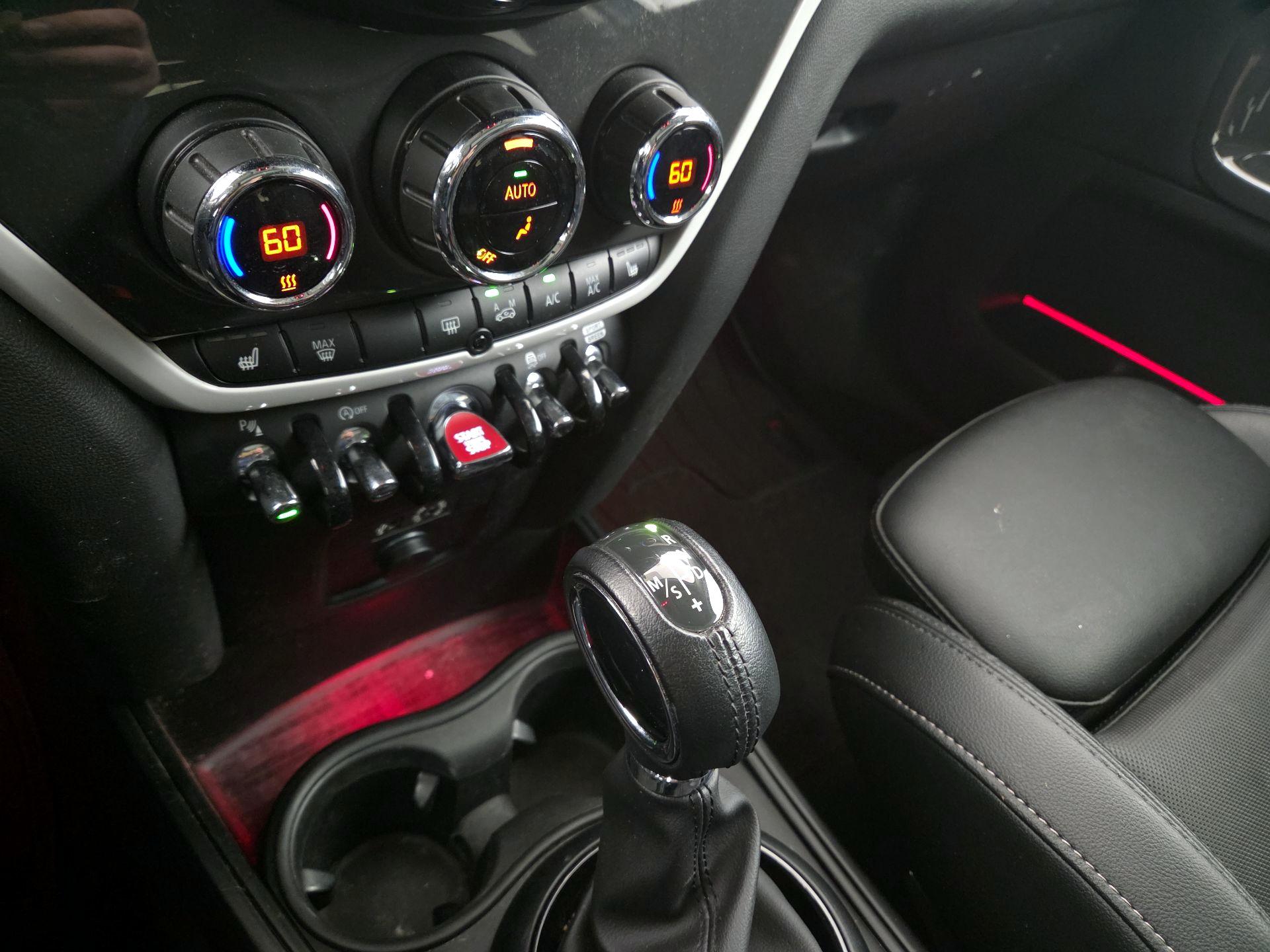 Thumbnail: 2018 MINI Cooper Countryman - 17