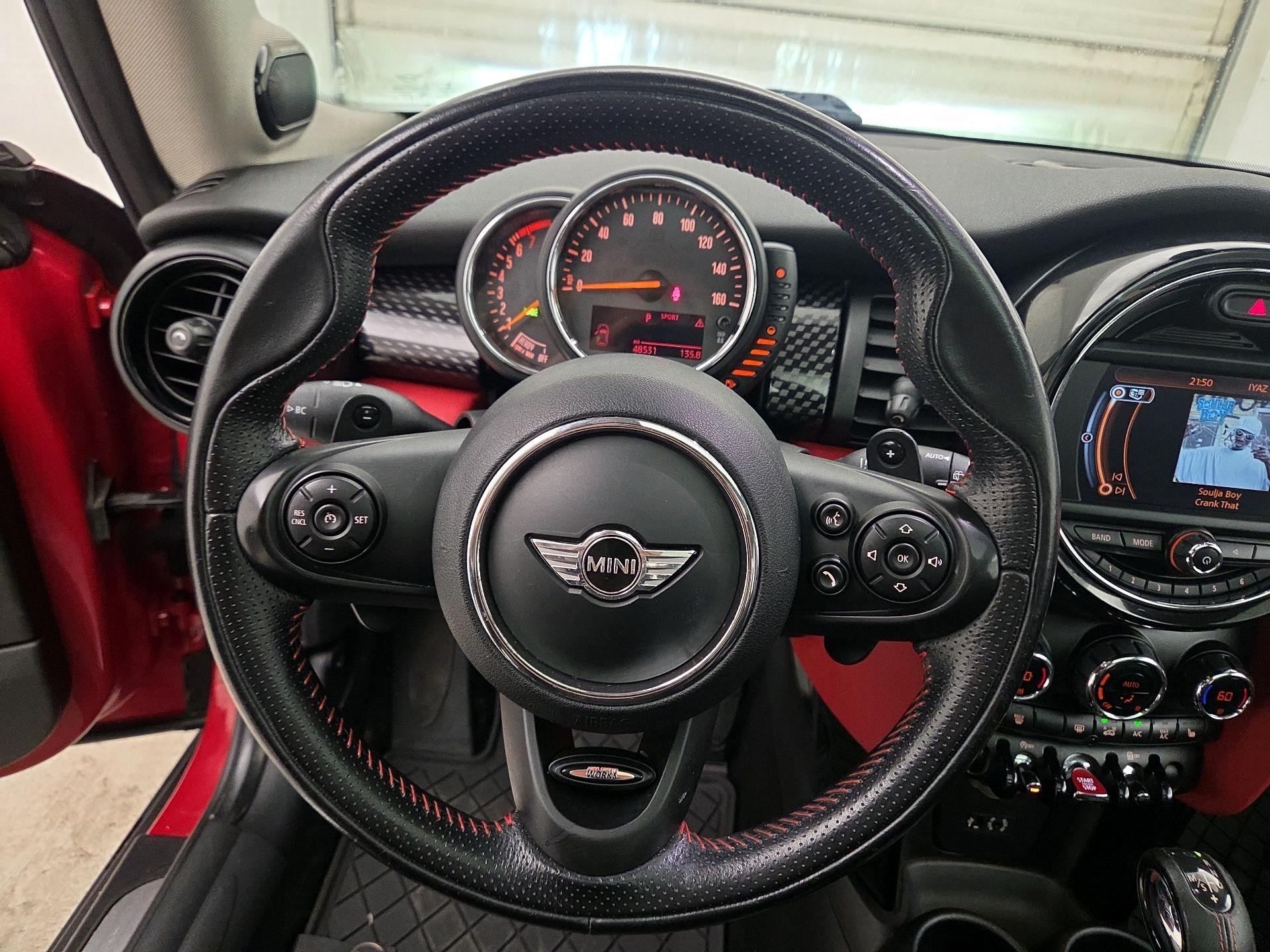 Thumbnail: 2017 MINI Cooper Hardtop - 10