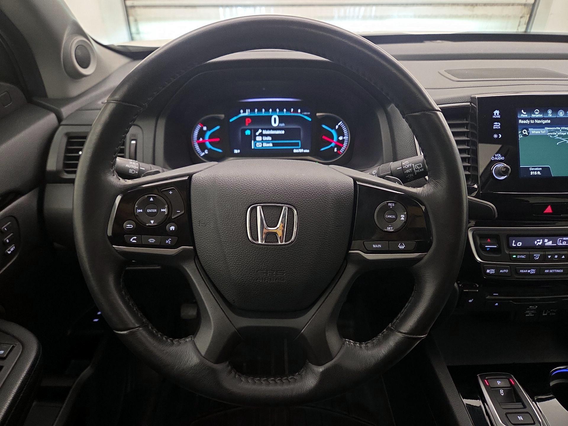 Thumbnail: 2019 Honda Pilot - 10