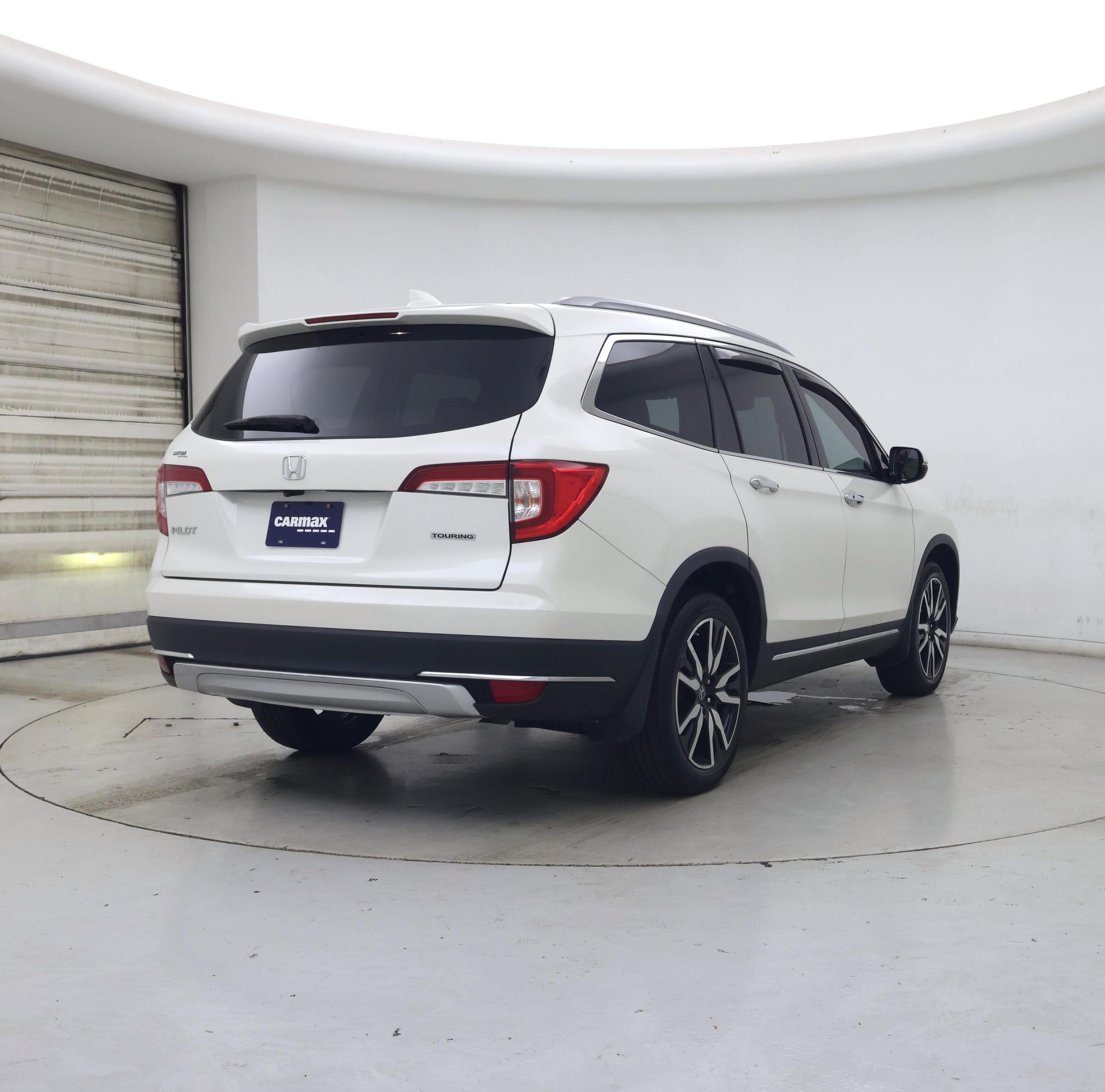 Thumbnail: 2019 Honda Pilot - 8