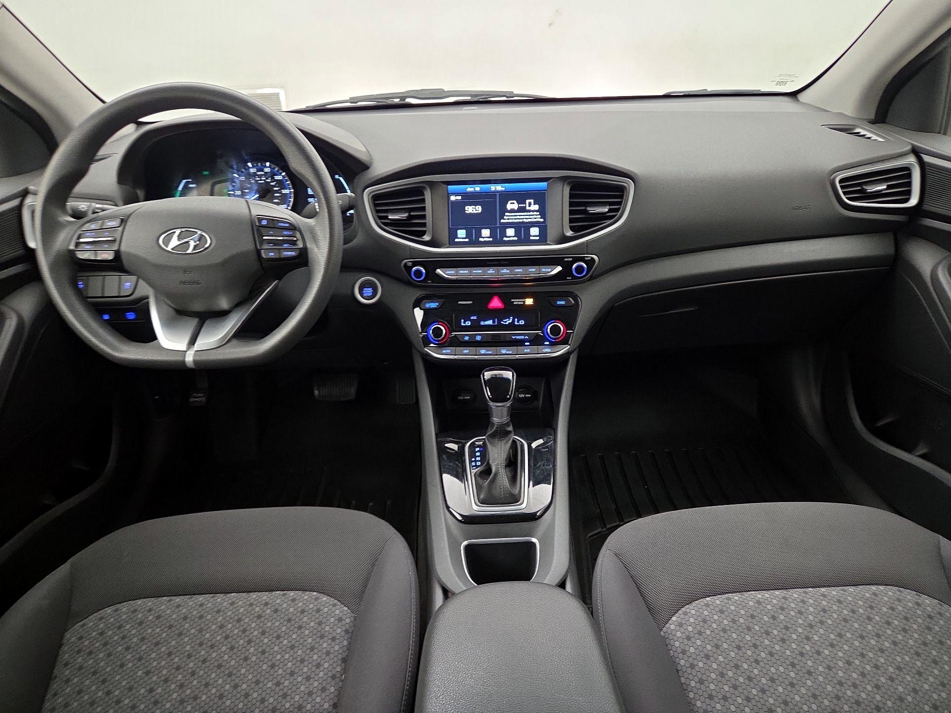 Thumbnail: 2018 Hyundai Ioniq - 9