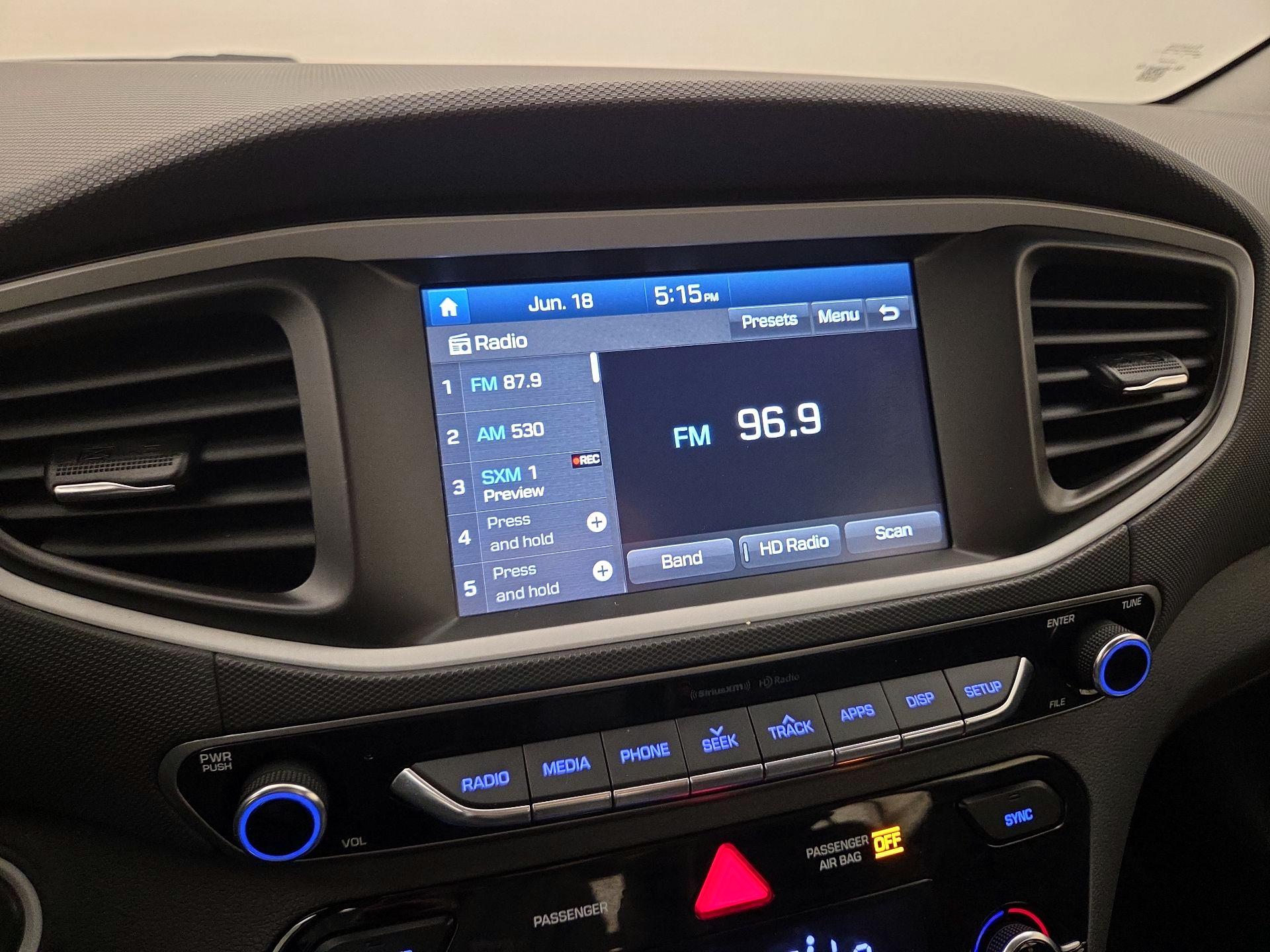 Thumbnail: 2018 Hyundai Ioniq - 15
