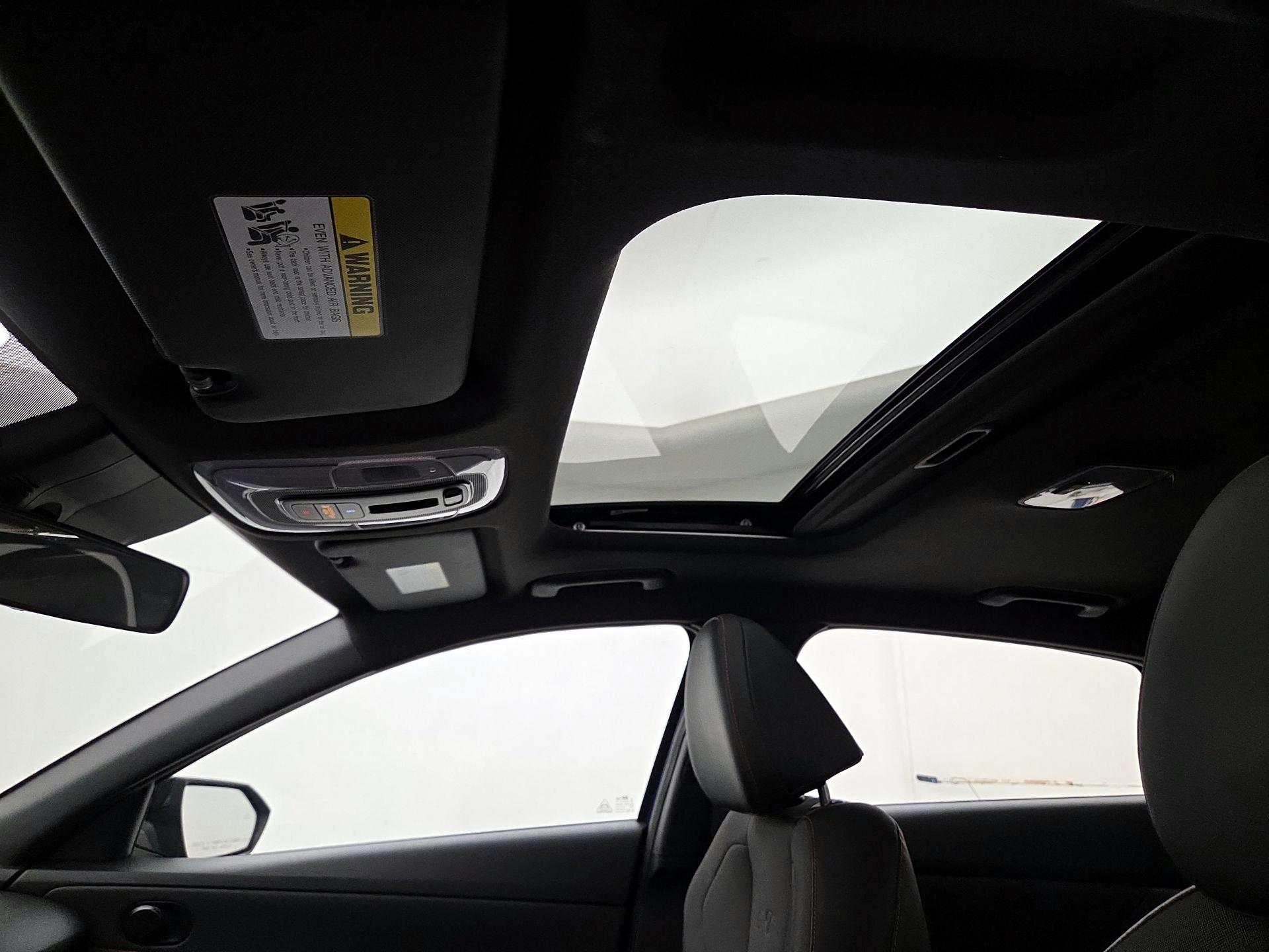 Thumbnail: 2021 Hyundai Elantra - 19