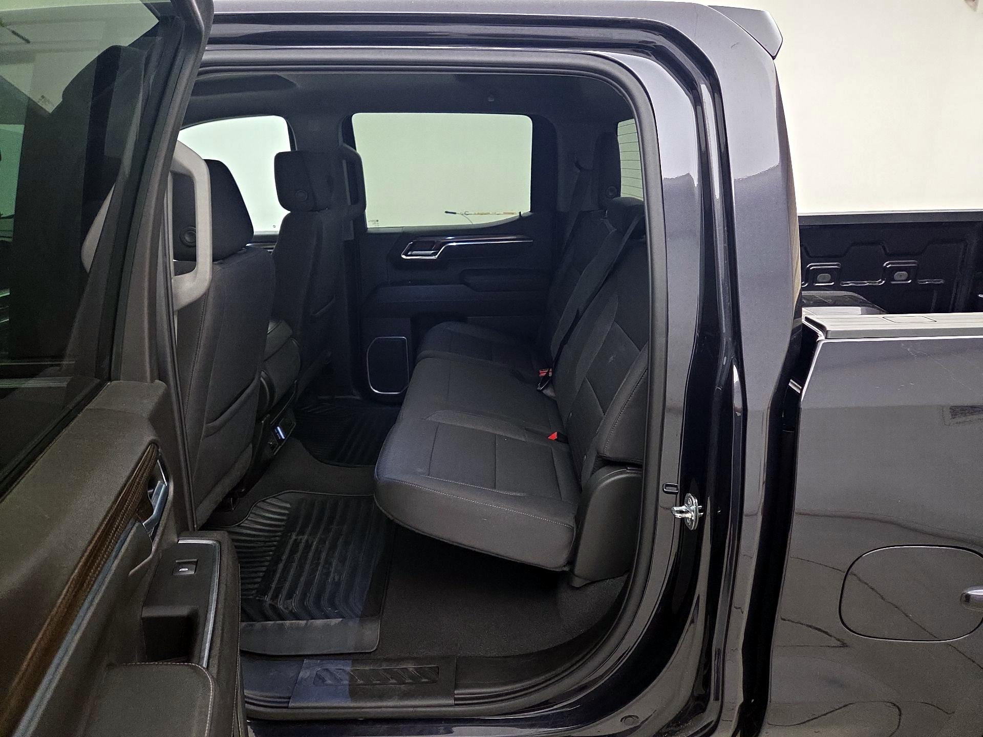 Thumbnail: 2023 Chevrolet Silverado 1500 - 19
