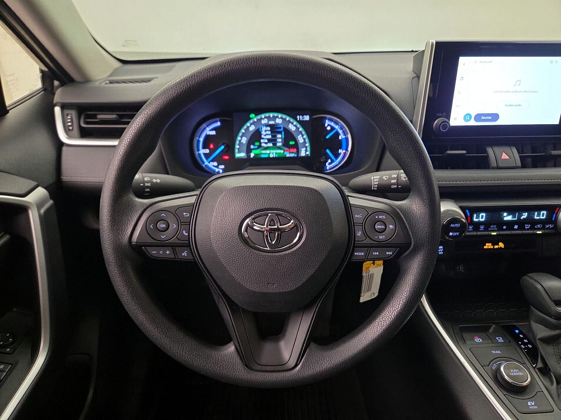 Thumbnail: 2025 Toyota RAV4 - 10