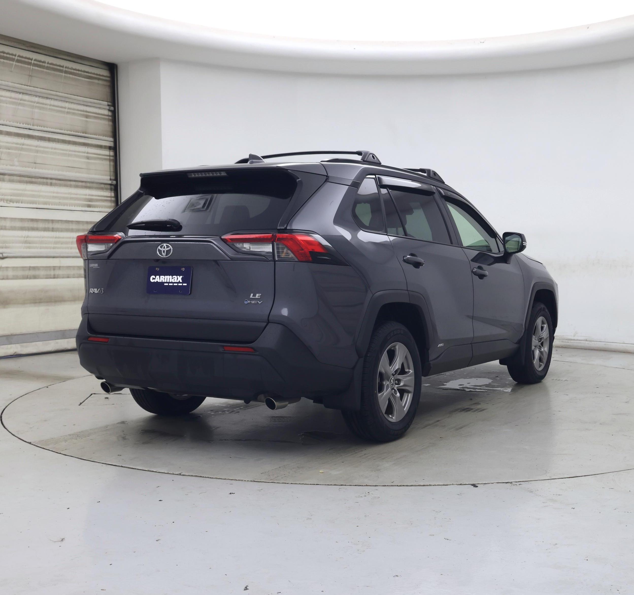 Thumbnail: 2025 Toyota RAV4 - 8
