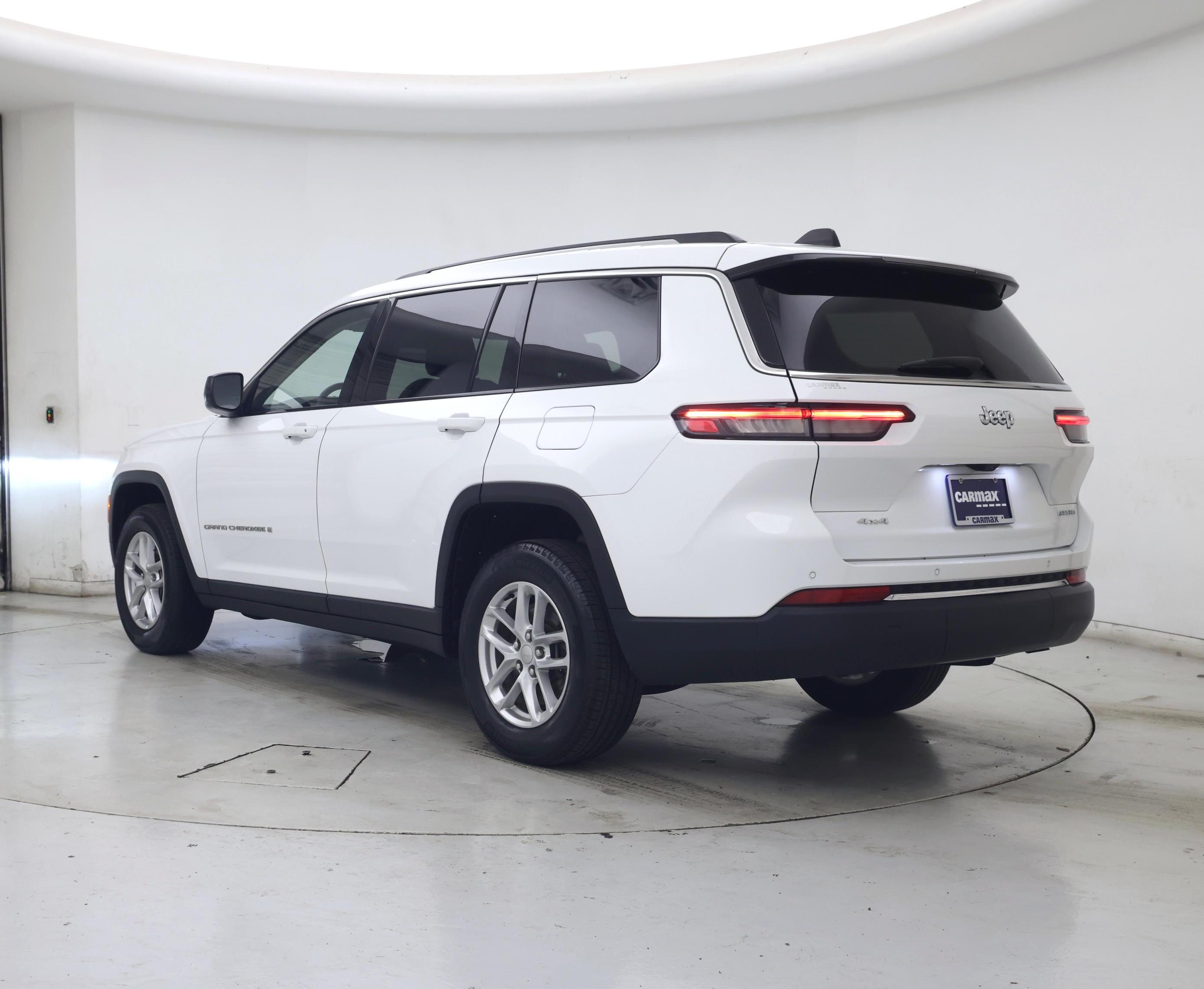 Thumbnail: 2023 Jeep Grand Cherokee L - 2