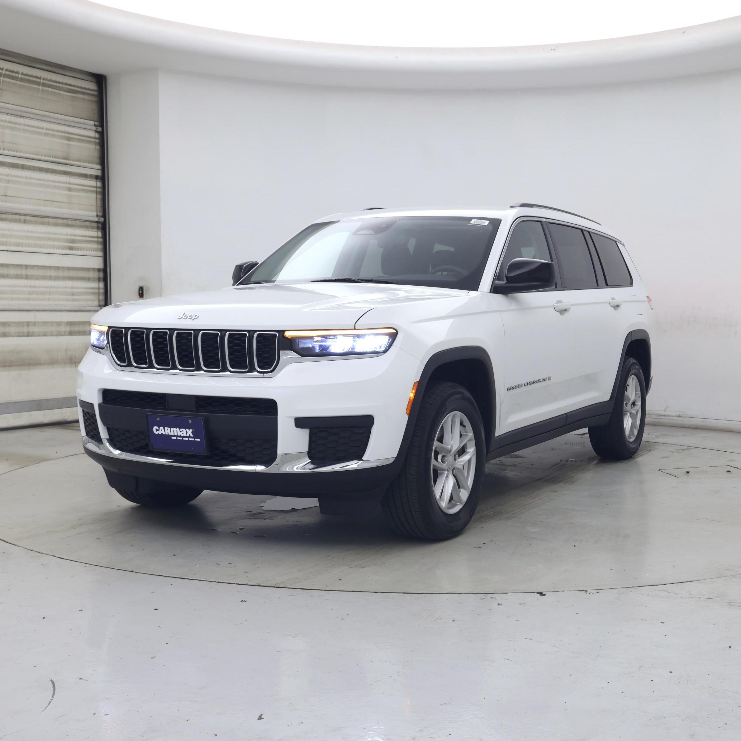 Thumbnail: 2023 Jeep Grand Cherokee L - 4