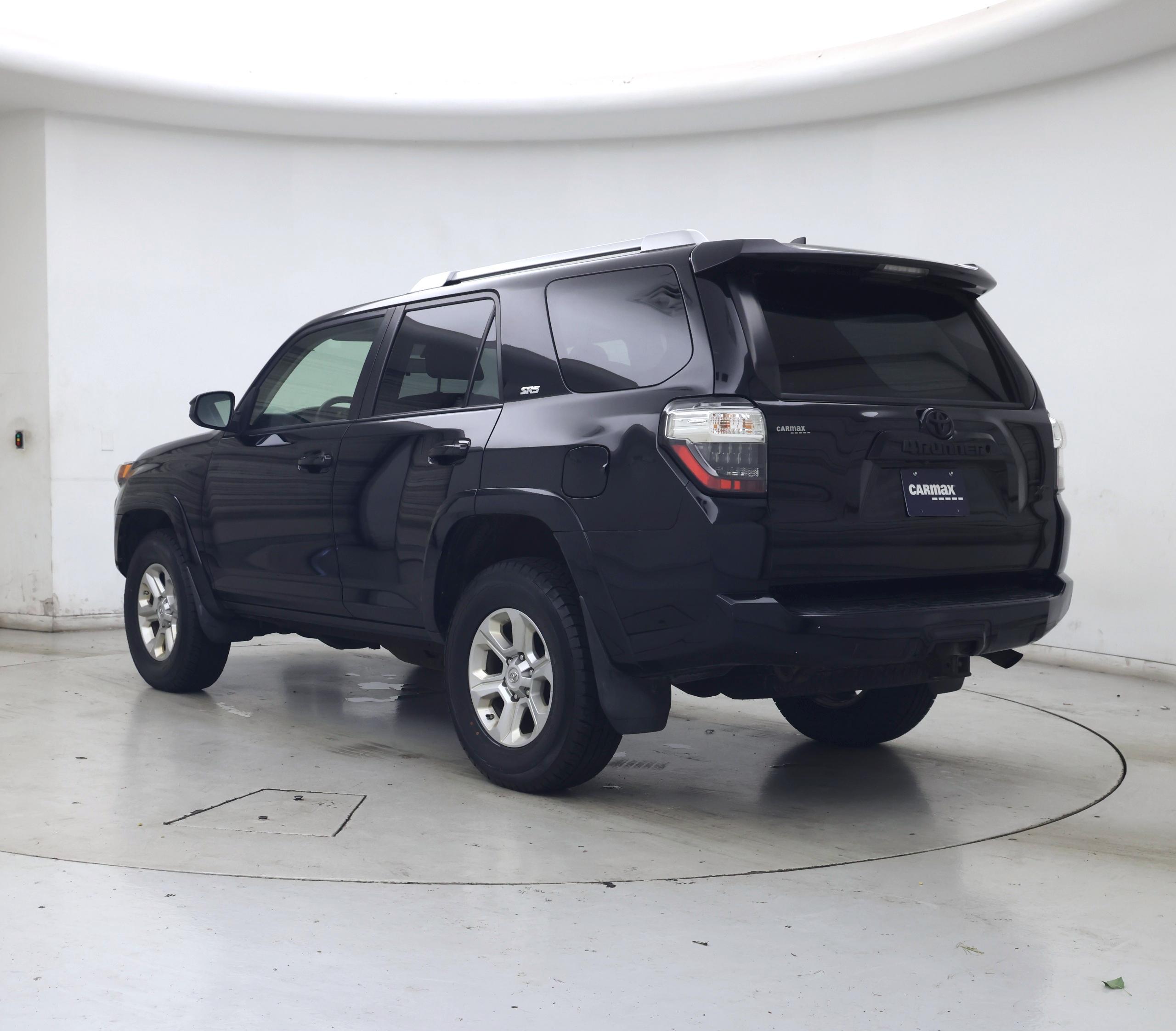Thumbnail: 2018 Toyota 4Runner - 2