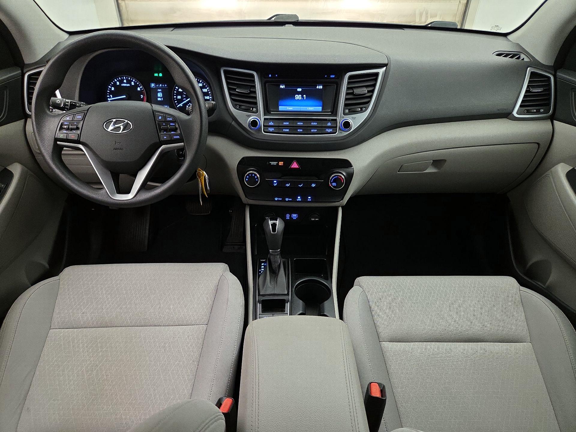 Thumbnail: 2017 Hyundai Tucson - 9