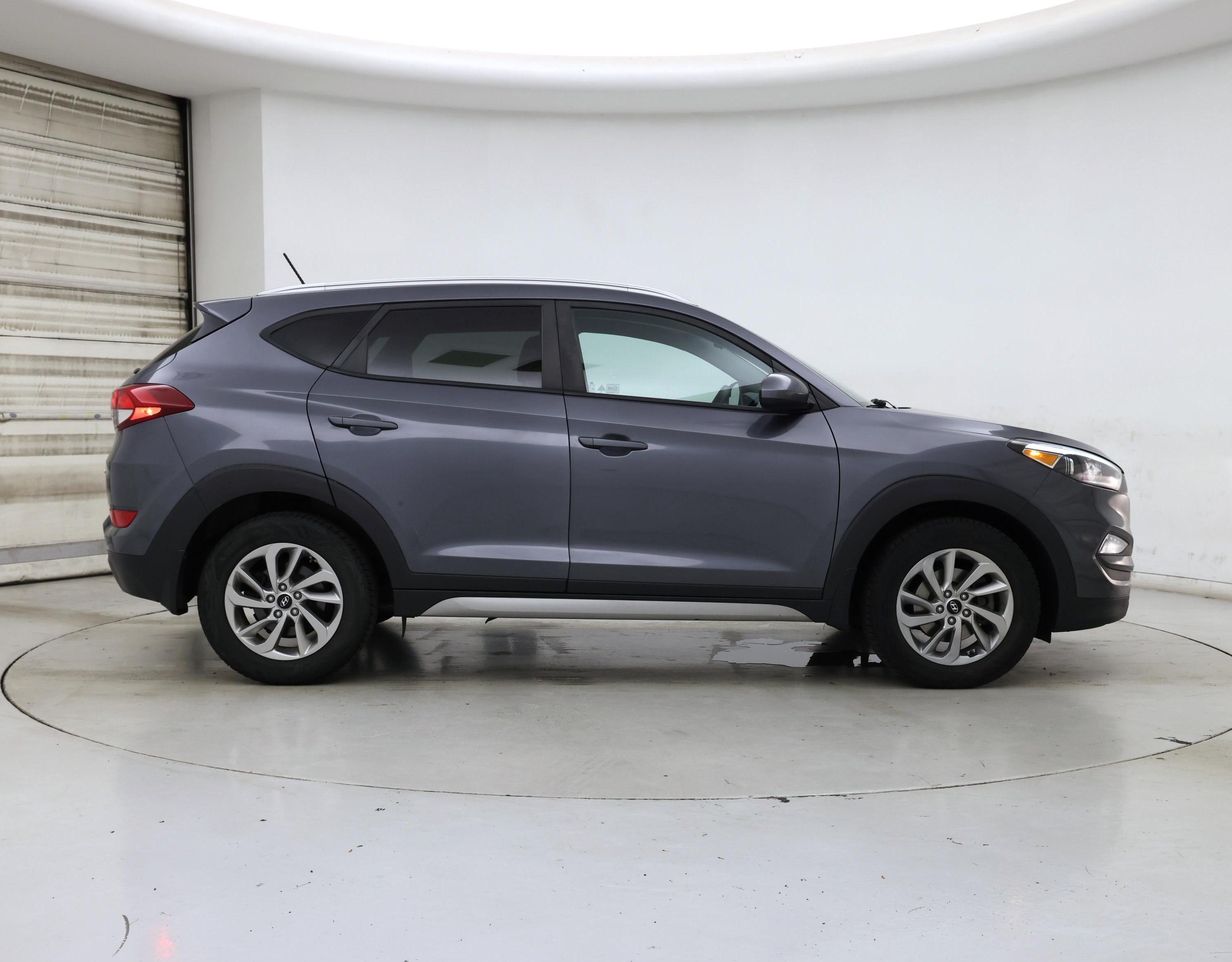 Thumbnail: 2017 Hyundai Tucson - 7