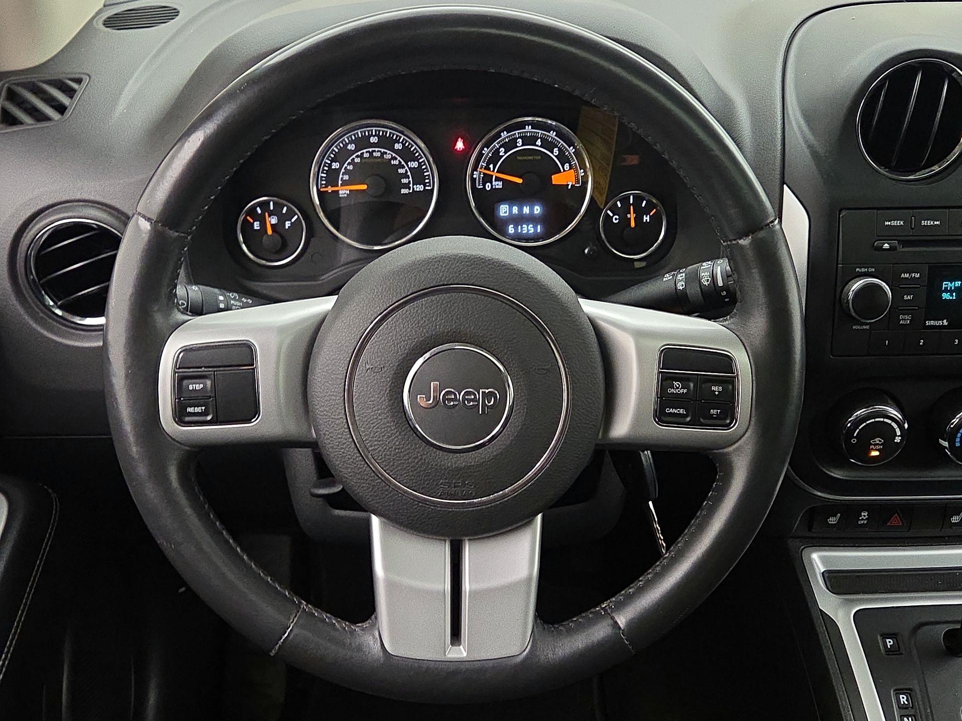 Thumbnail: 2016 Jeep Compass - 10