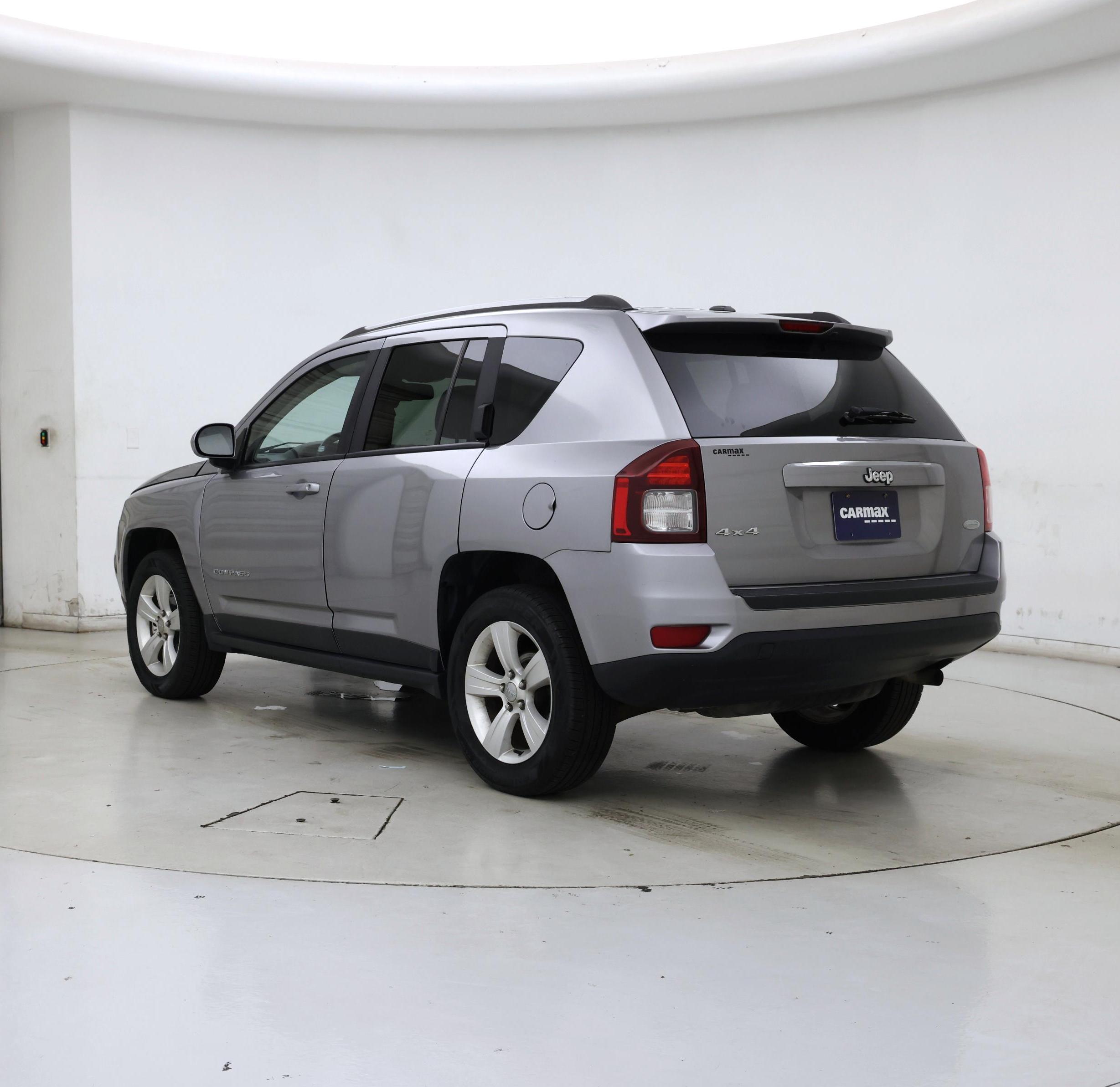 Thumbnail: 2016 Jeep Compass - 2