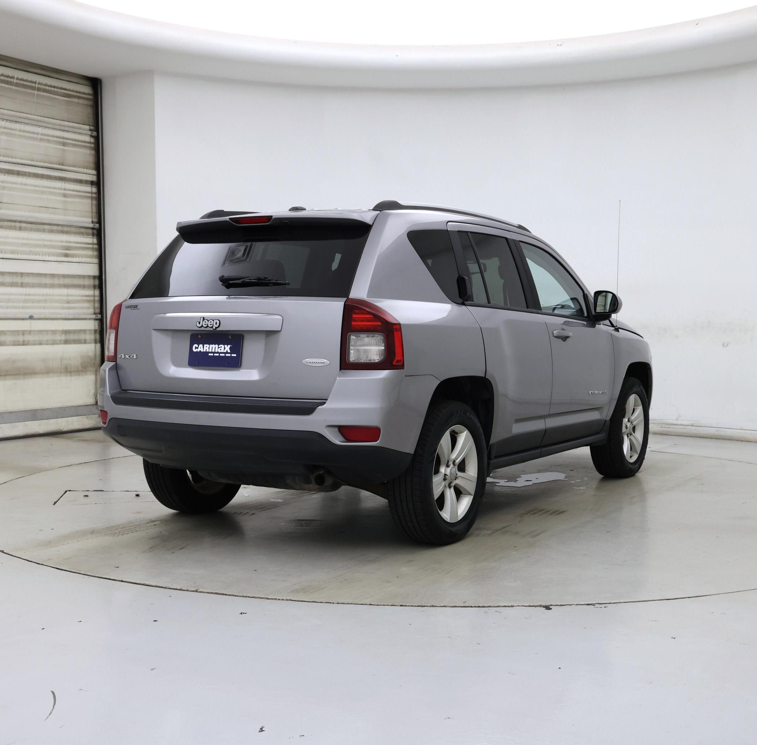 Thumbnail: 2016 Jeep Compass - 8