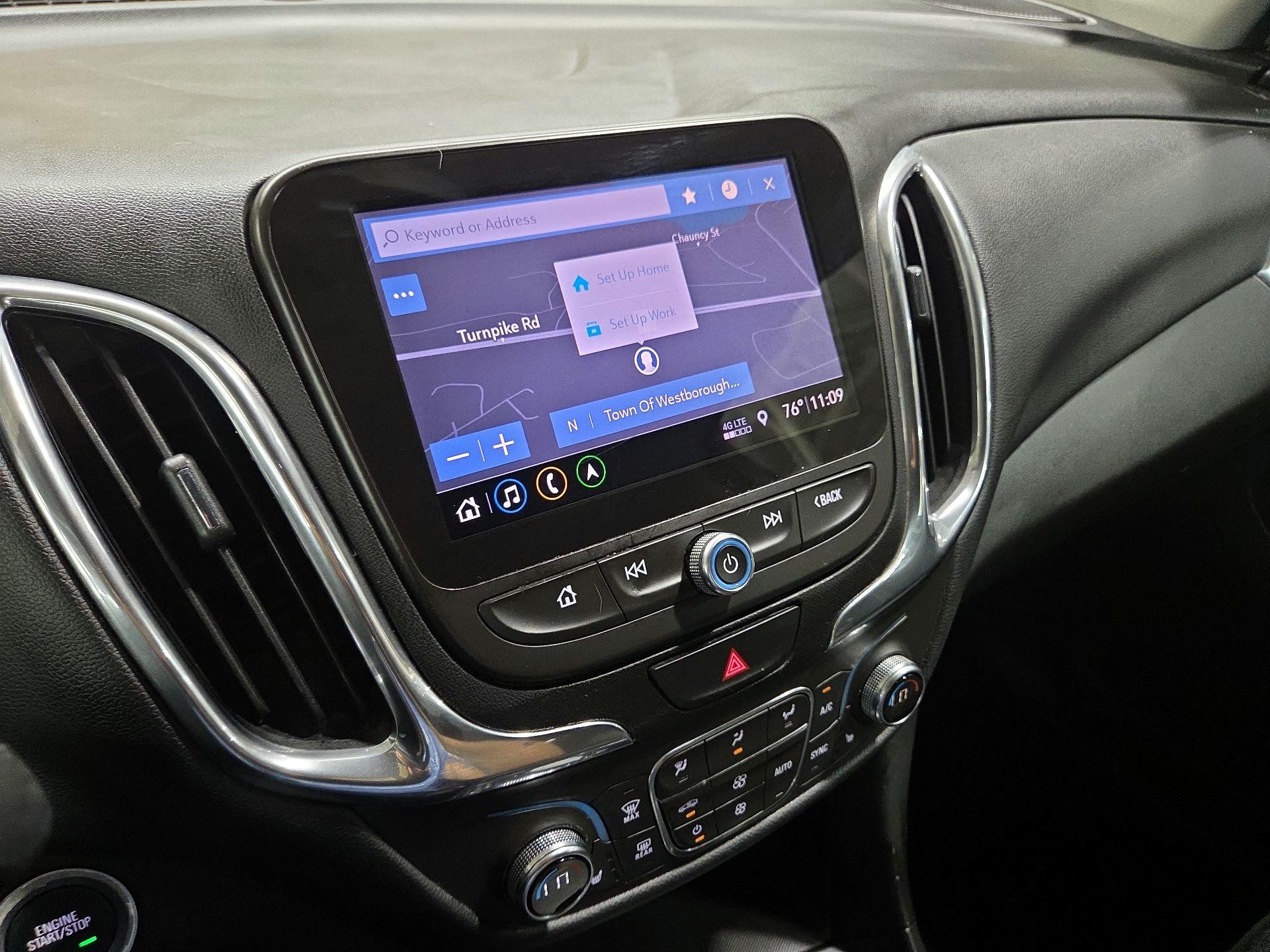 Thumbnail: 2019 Chevrolet Equinox - 14