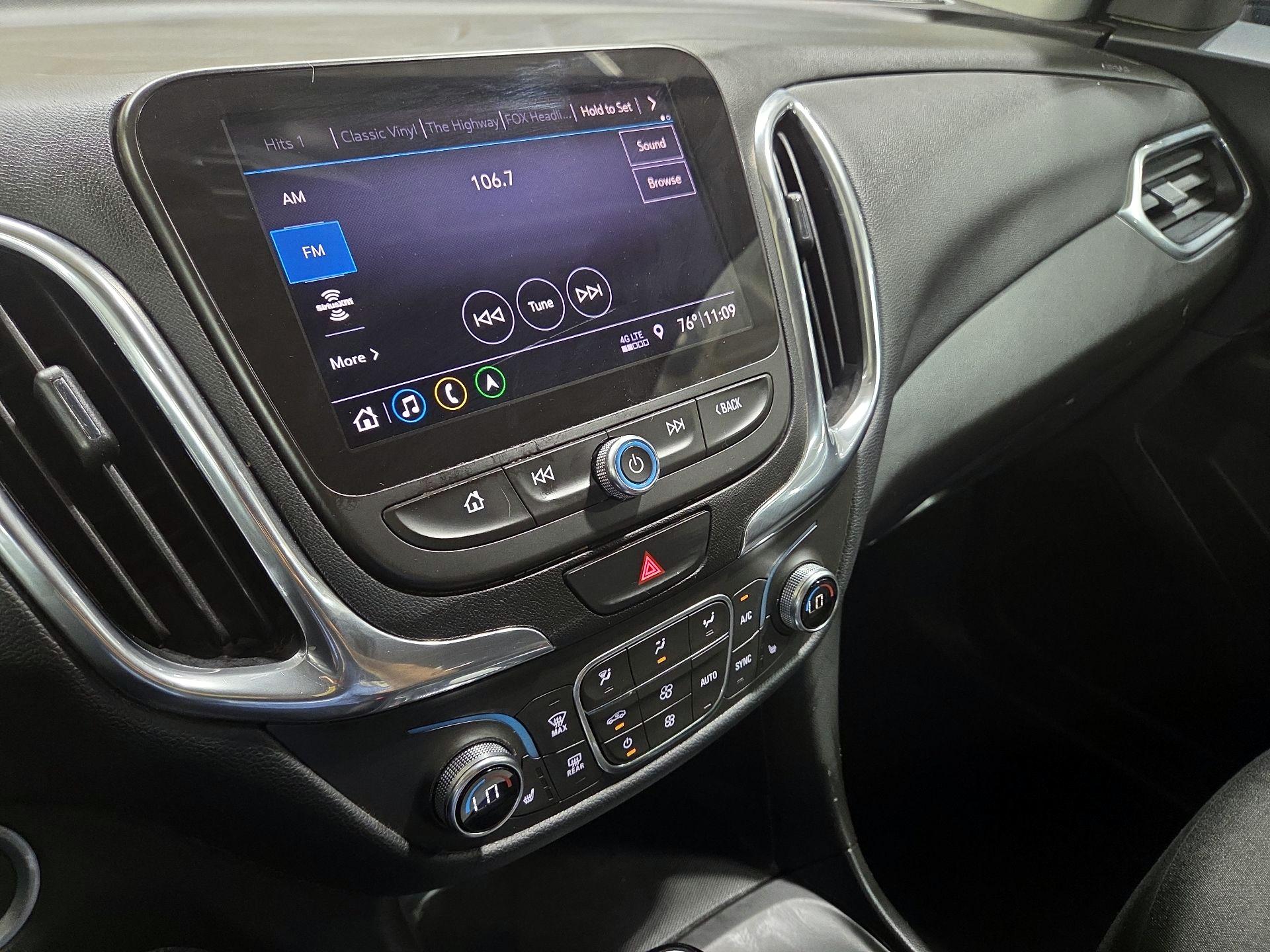 Thumbnail: 2019 Chevrolet Equinox - 16