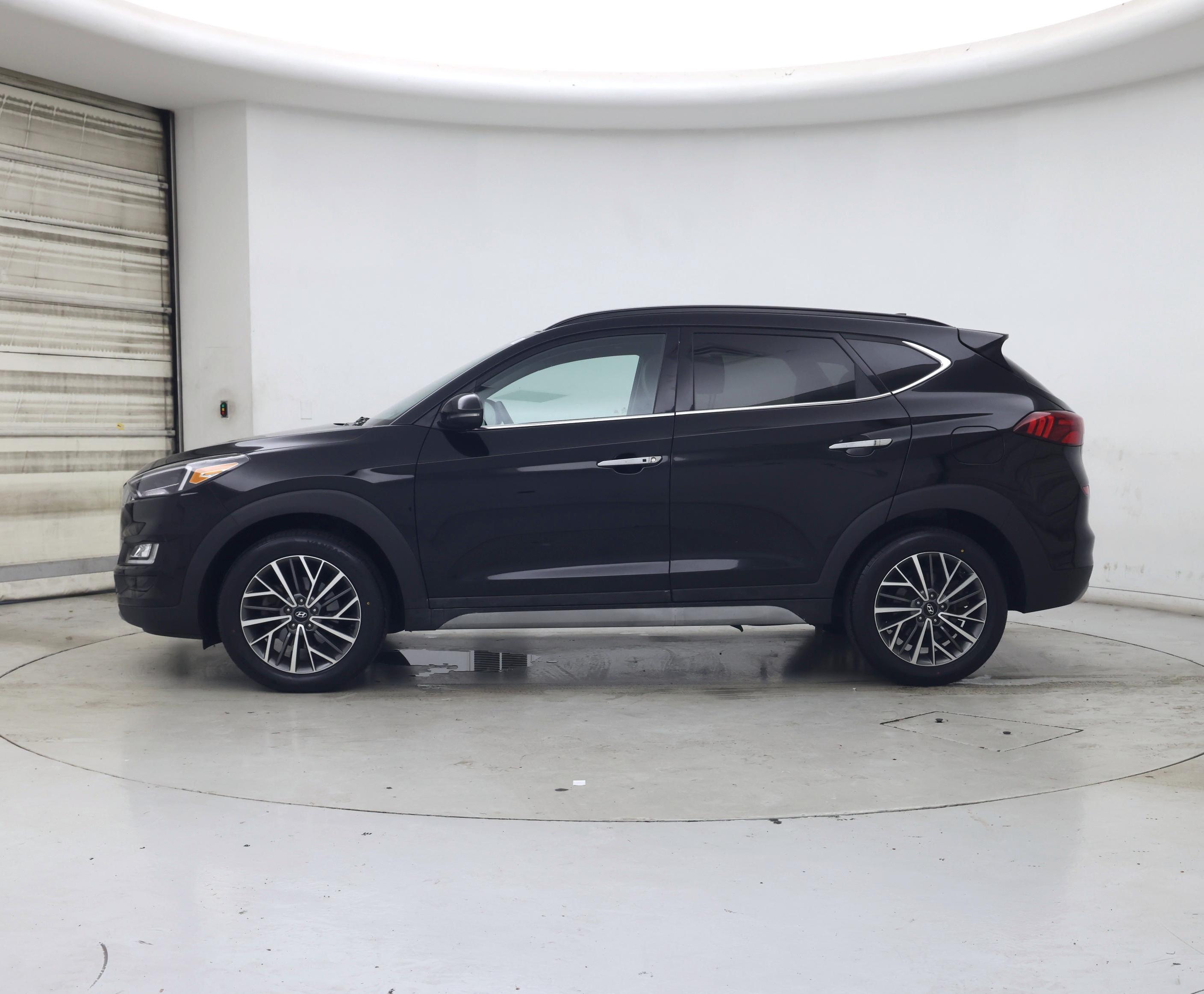 Thumbnail: 2021 Hyundai Tucson - 3