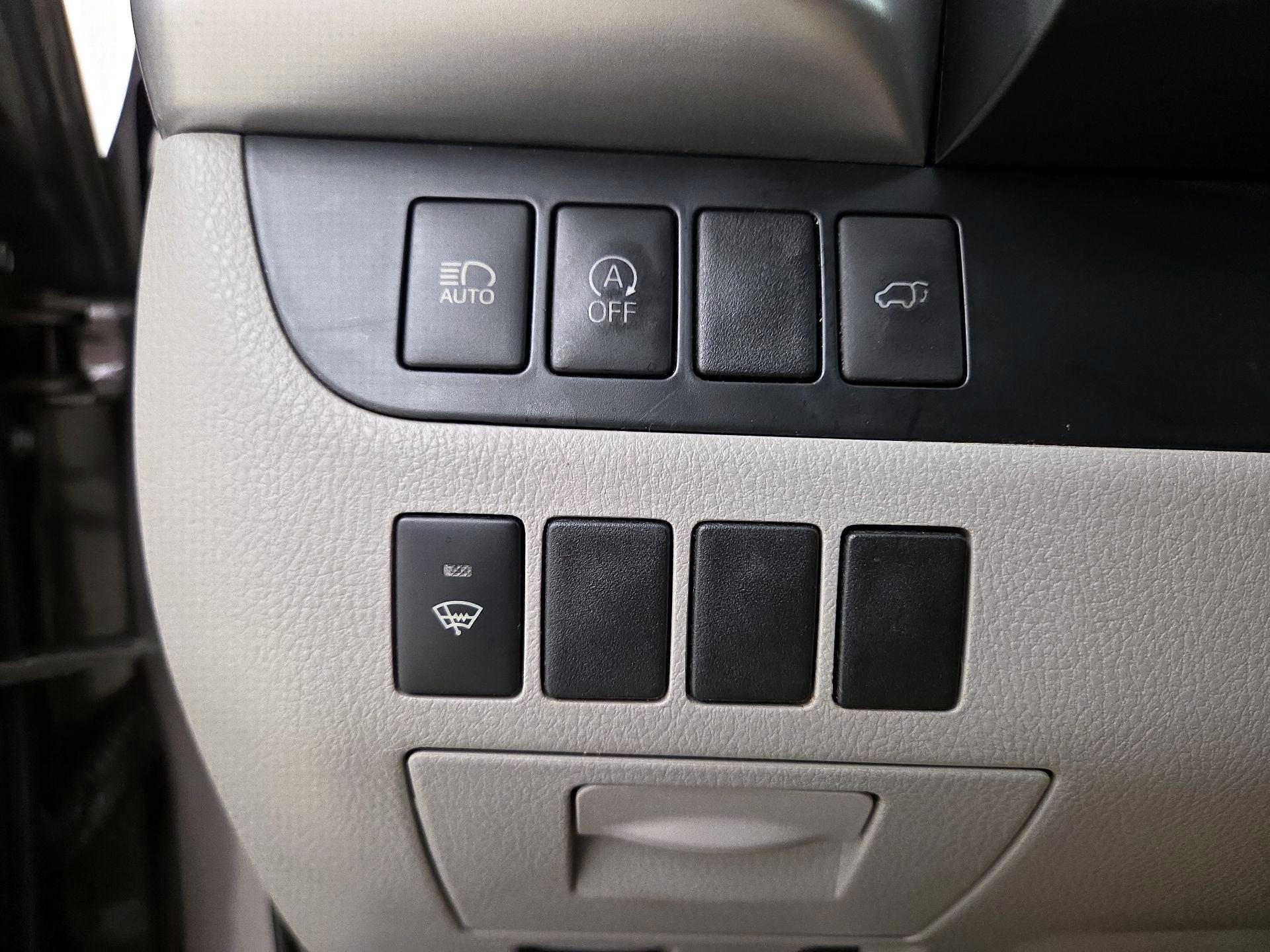 Thumbnail: 2019 Toyota Highlander - 13