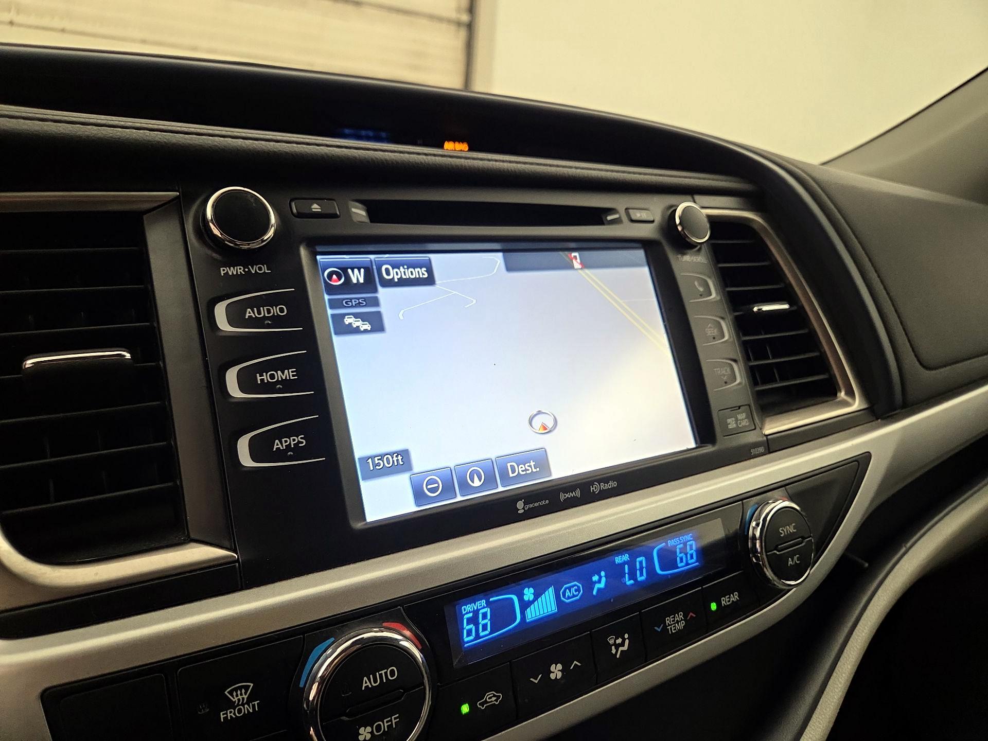Thumbnail: 2019 Toyota Highlander - 14